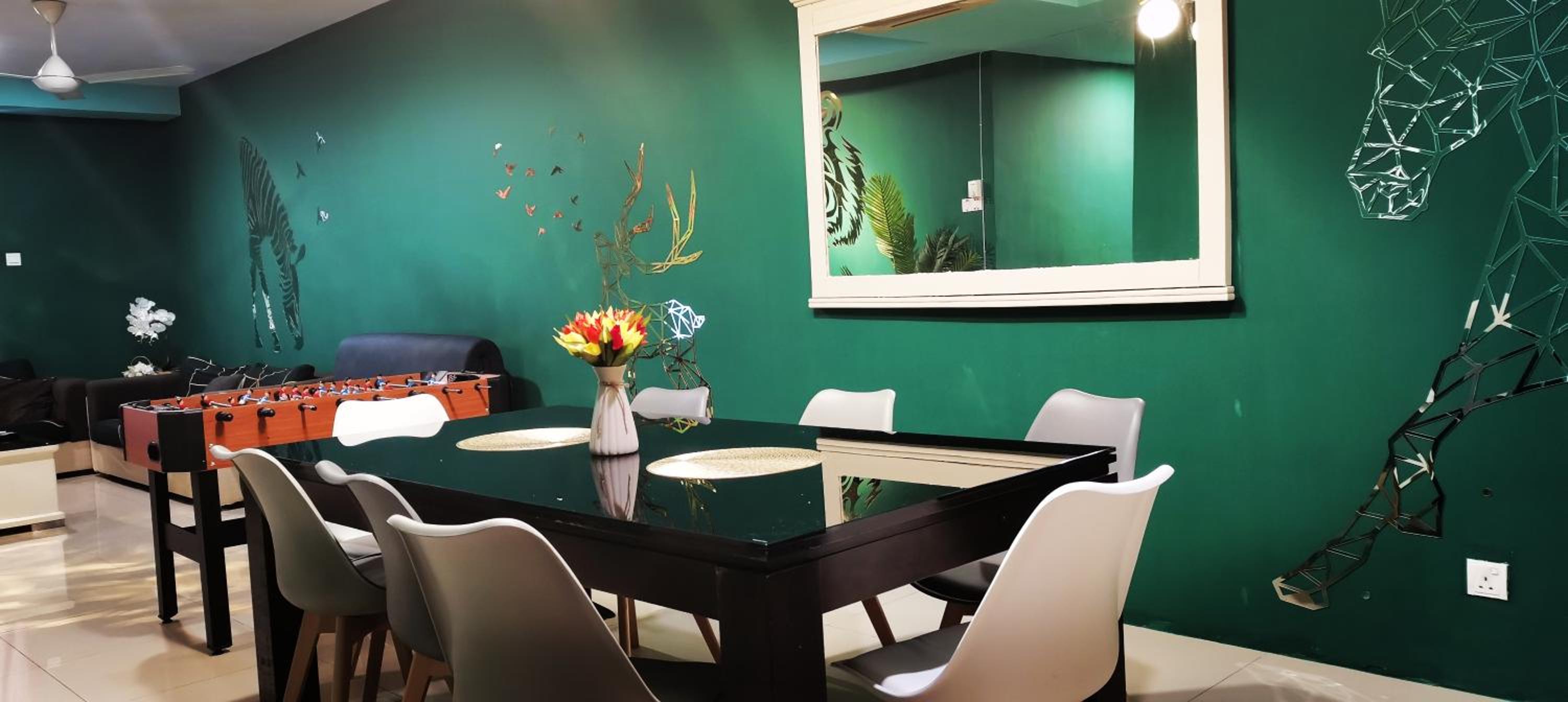 Cozy Forest Themed Homestay 4 Bedroom (max 12pax)