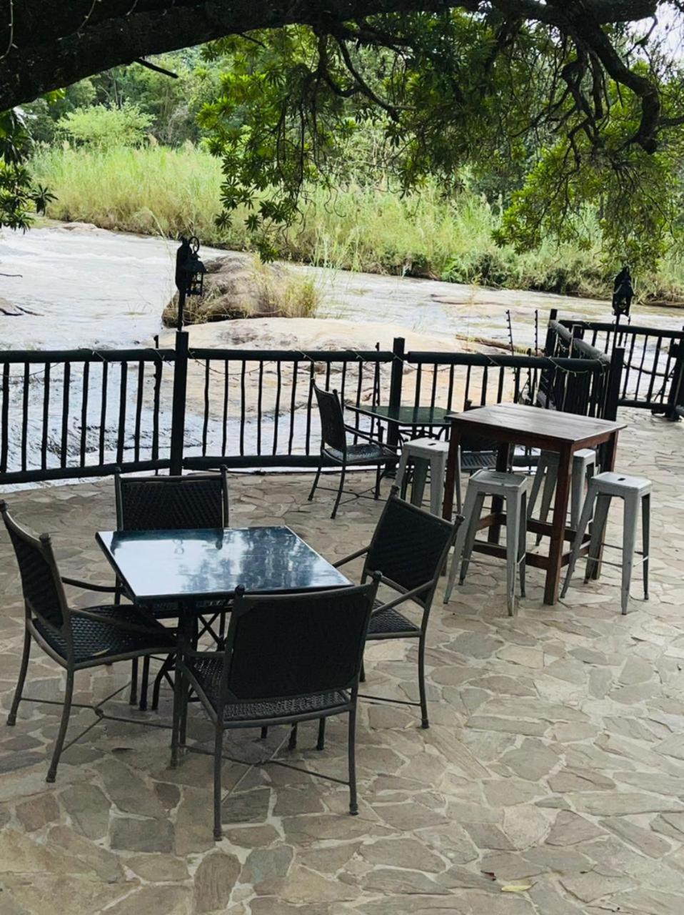 Hazyview Vacations - Kruger Park Lodge - Luxury Inyamatane Chalets - Property Image 32