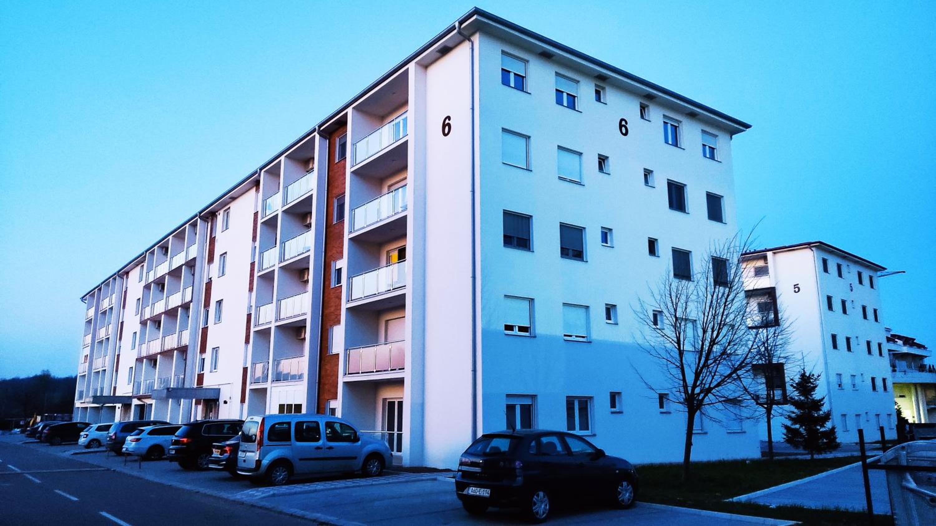Photo 44