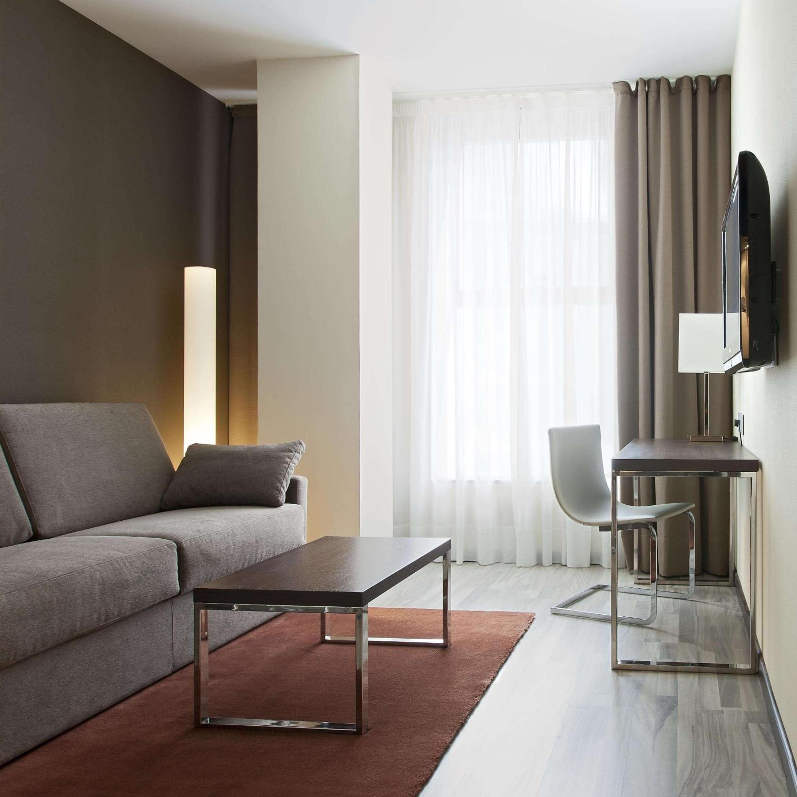 NH Barcelona Diagonal Center 3