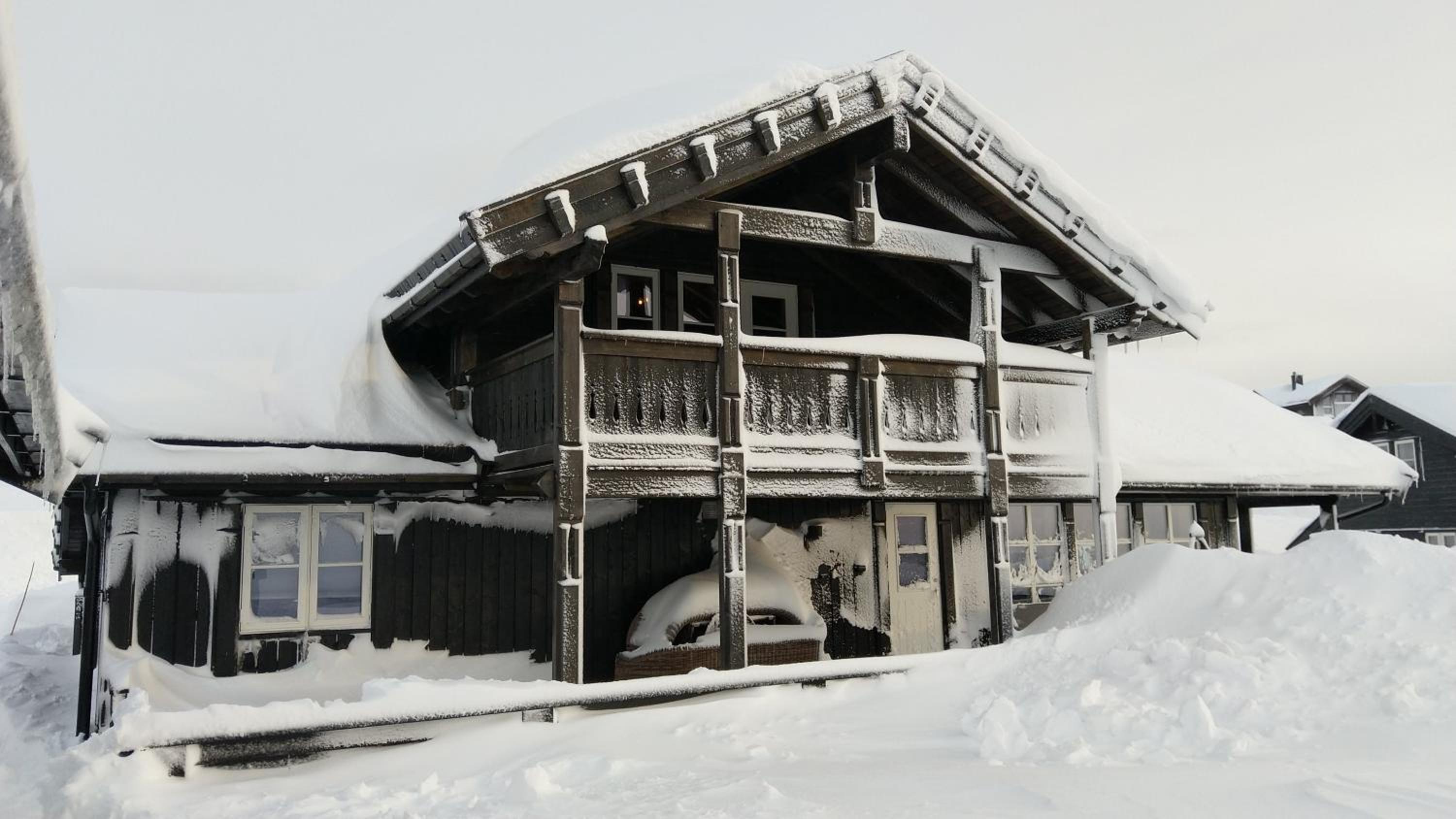 Wonderful cabin with amazing mountain - view view 4
