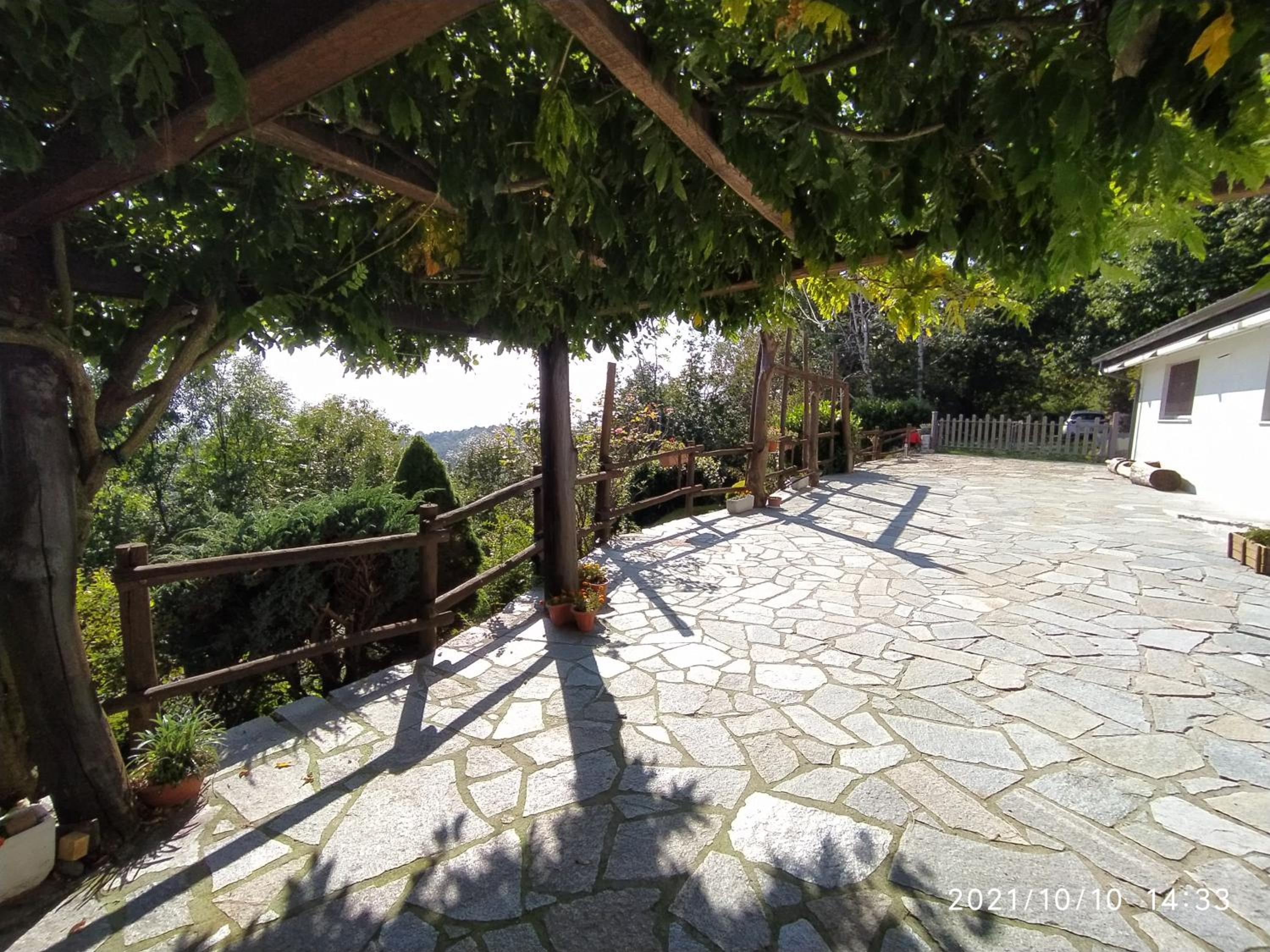 Baita Sambuco view 4
