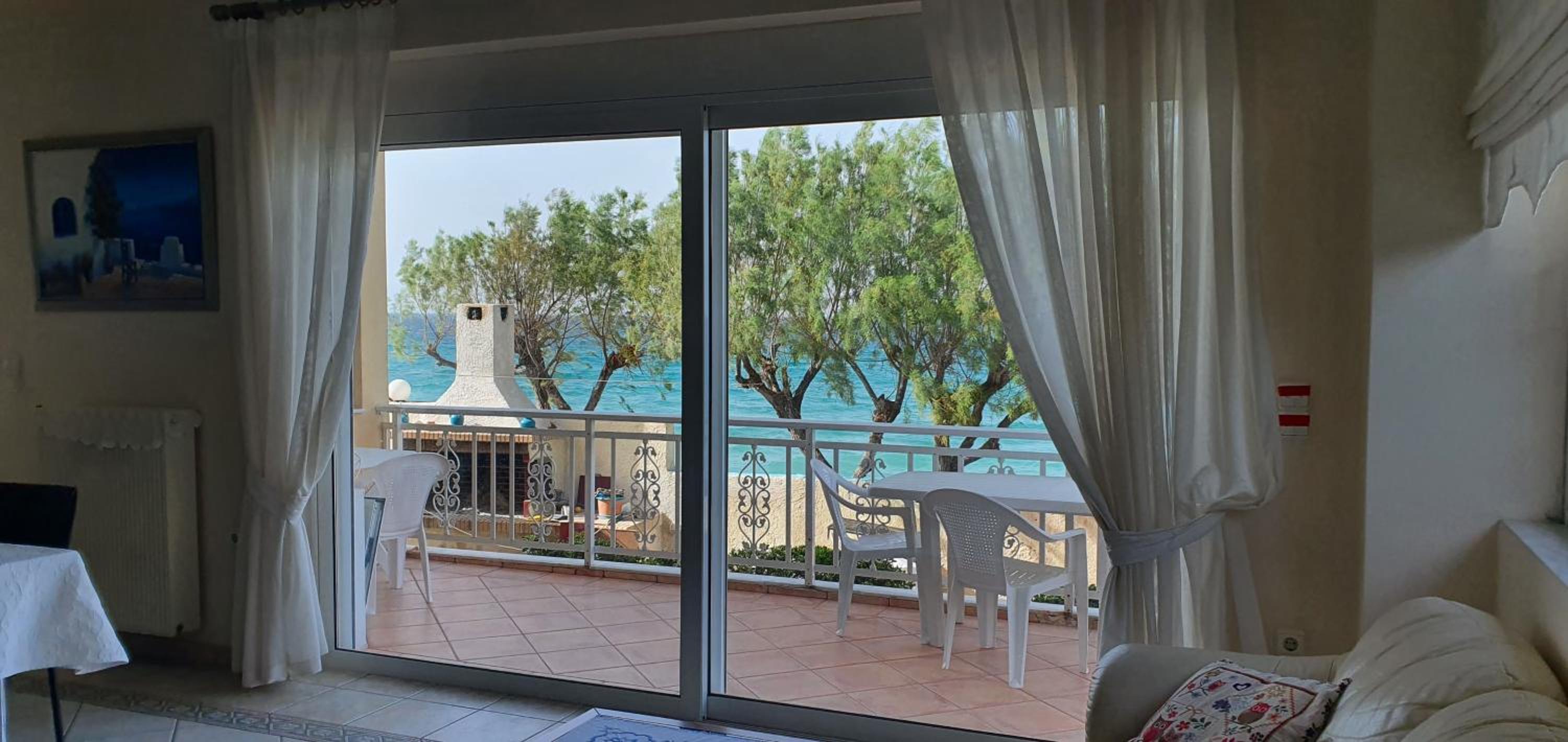 Xylokastro Beachfront Residence
