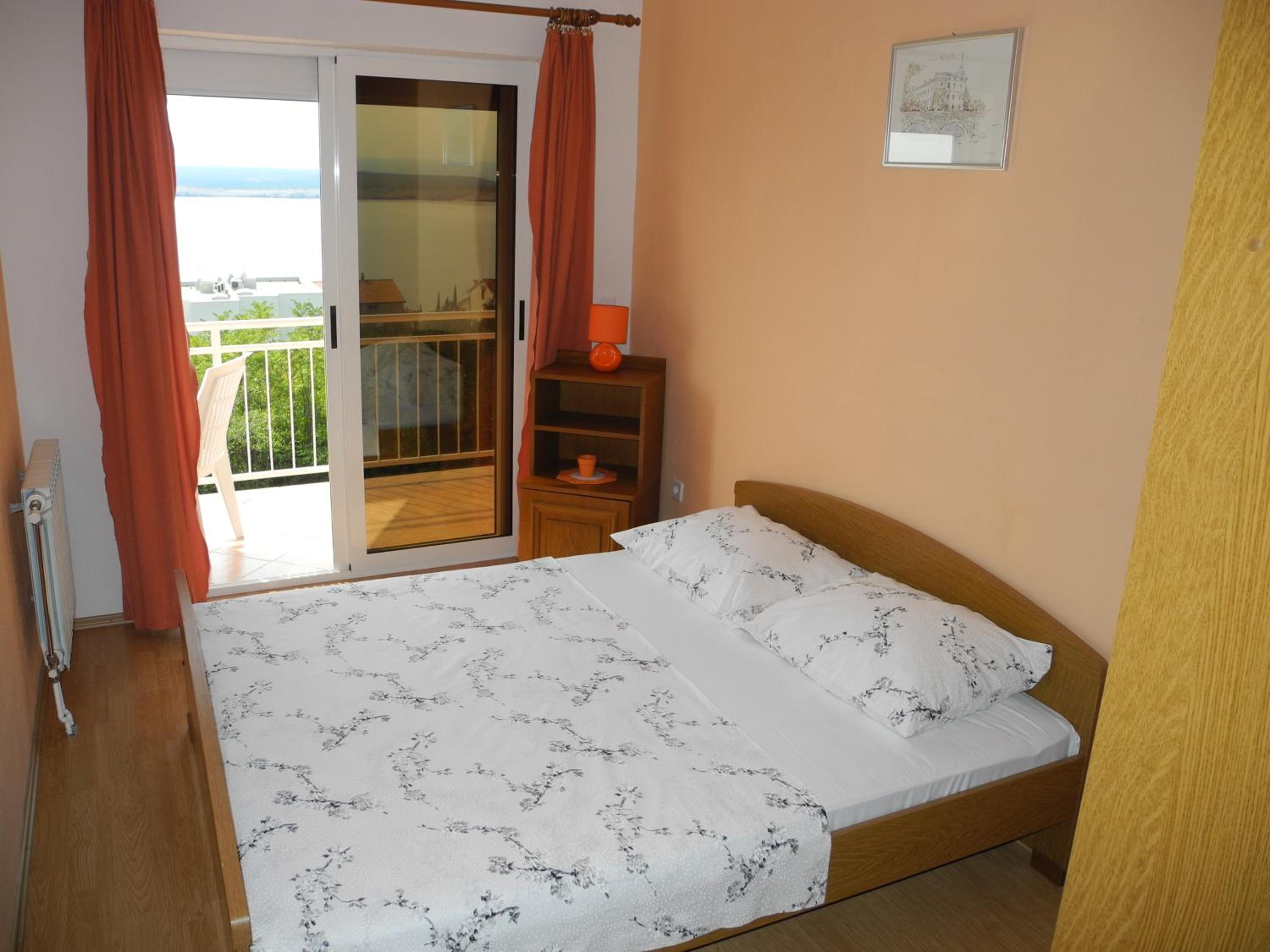 BOZENA Apartments with balcony and sea view