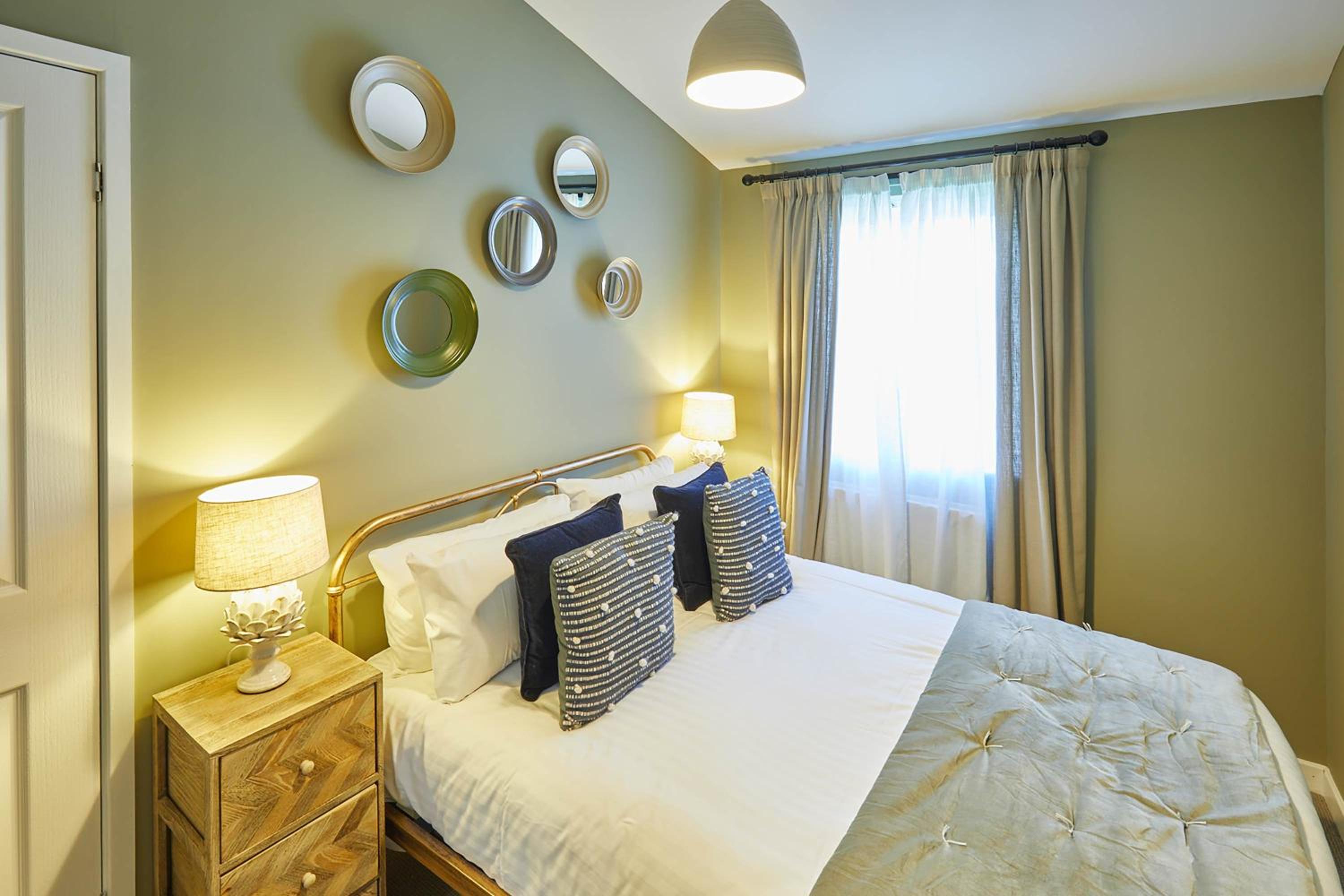 Host & Stay - Fox Cottage view 4
