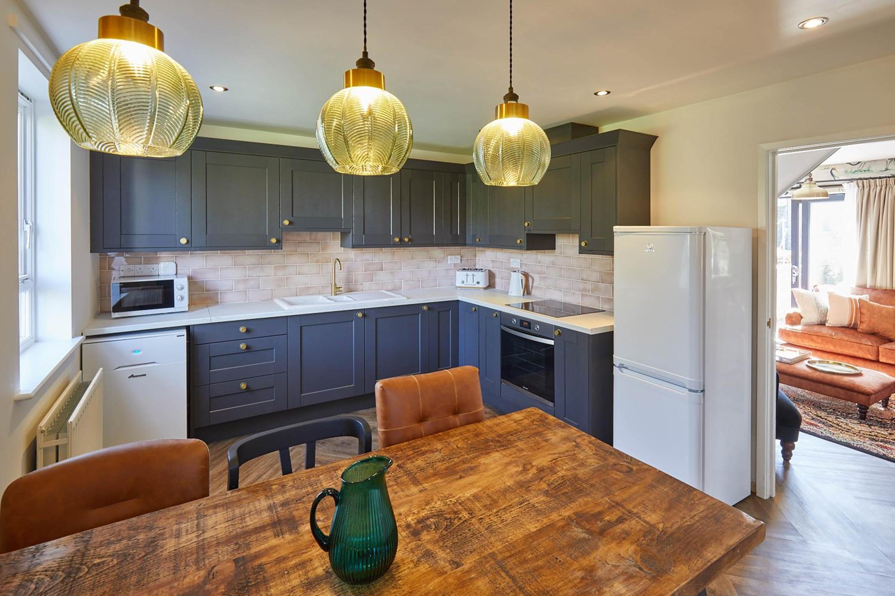 Host & Stay - Fox Cottage view 2