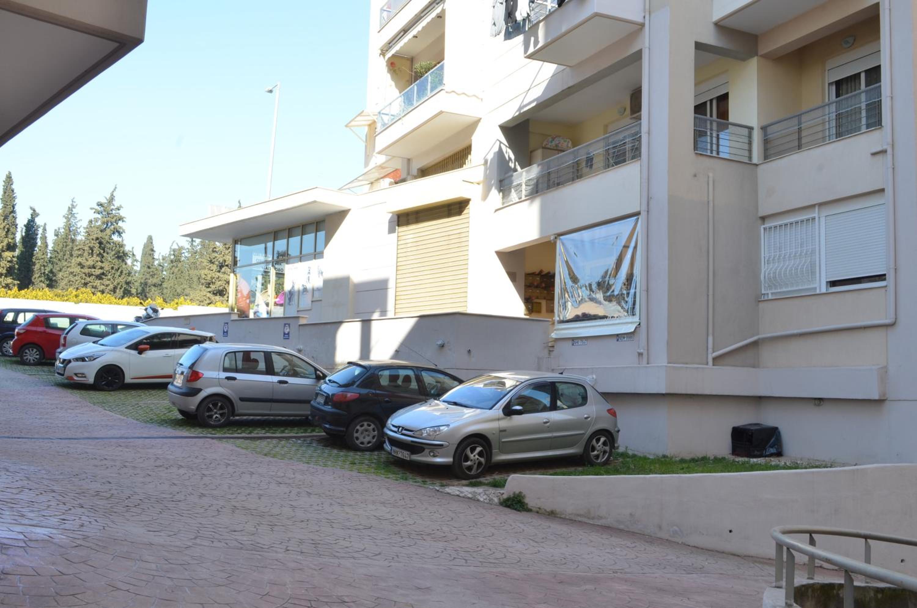 Delmare Dion apartment view 3