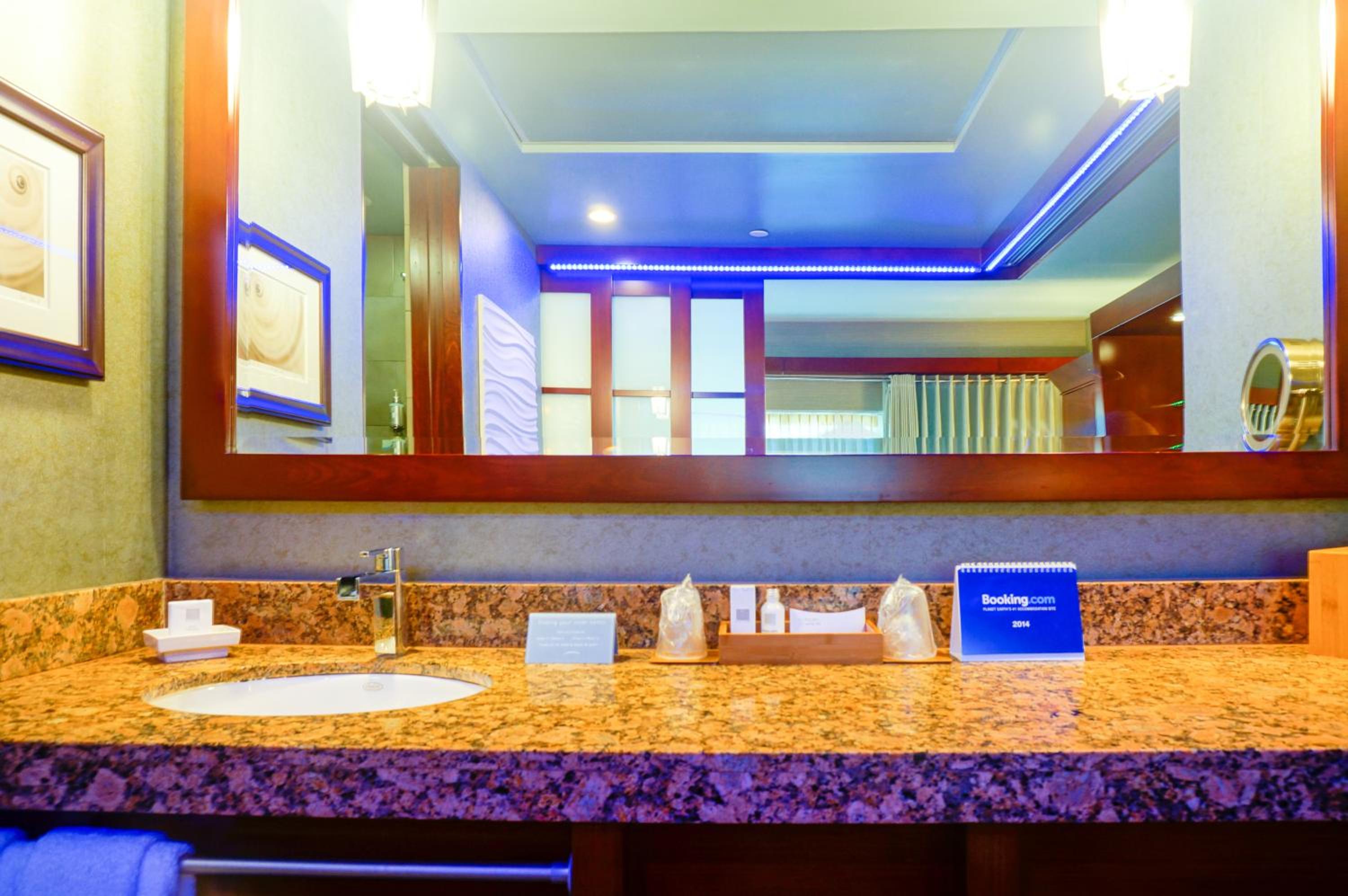 Shade Hotel Manhattan Beach