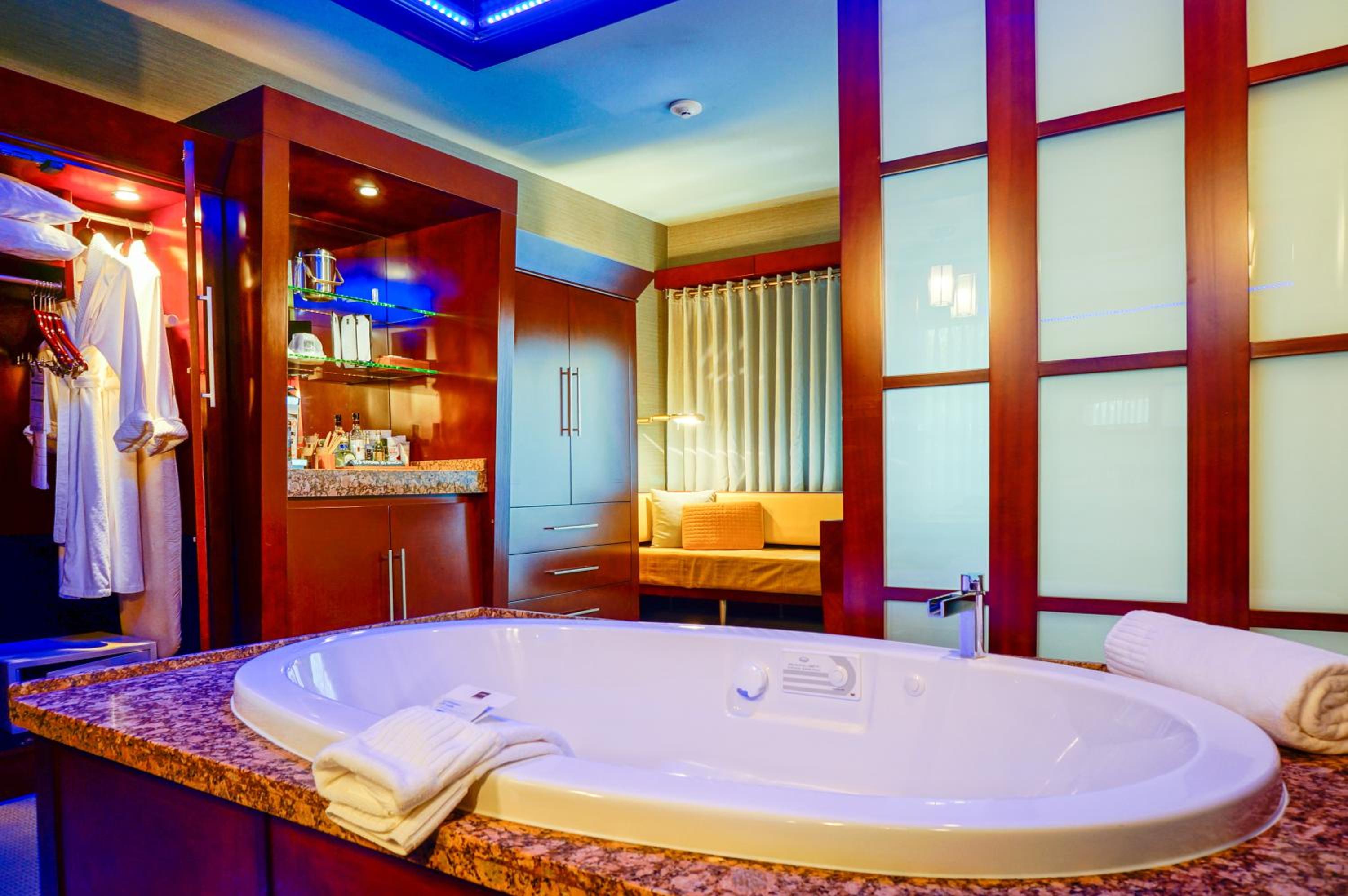 Shade Hotel Manhattan Beach