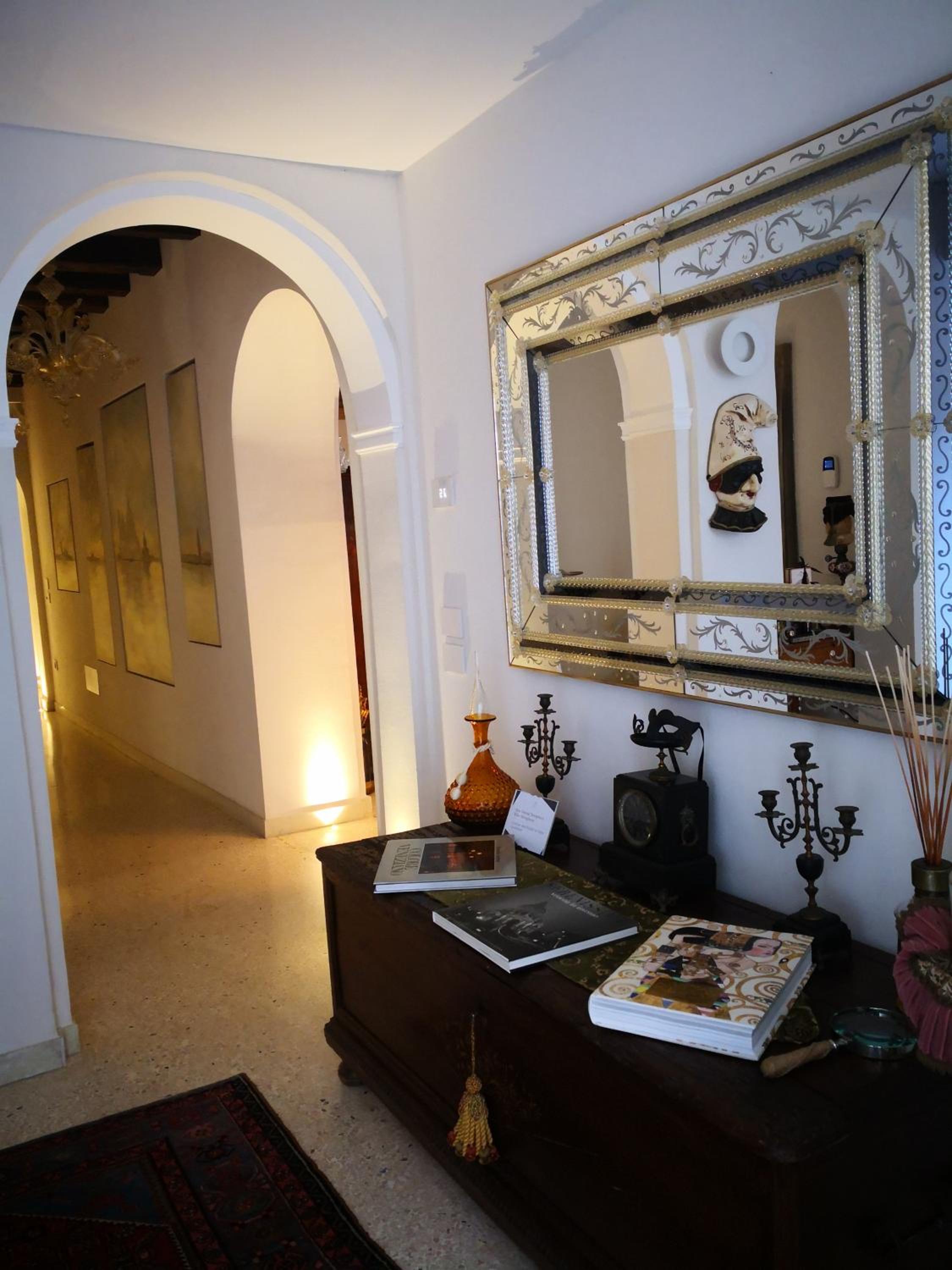 Cinqueteste Luxury Home