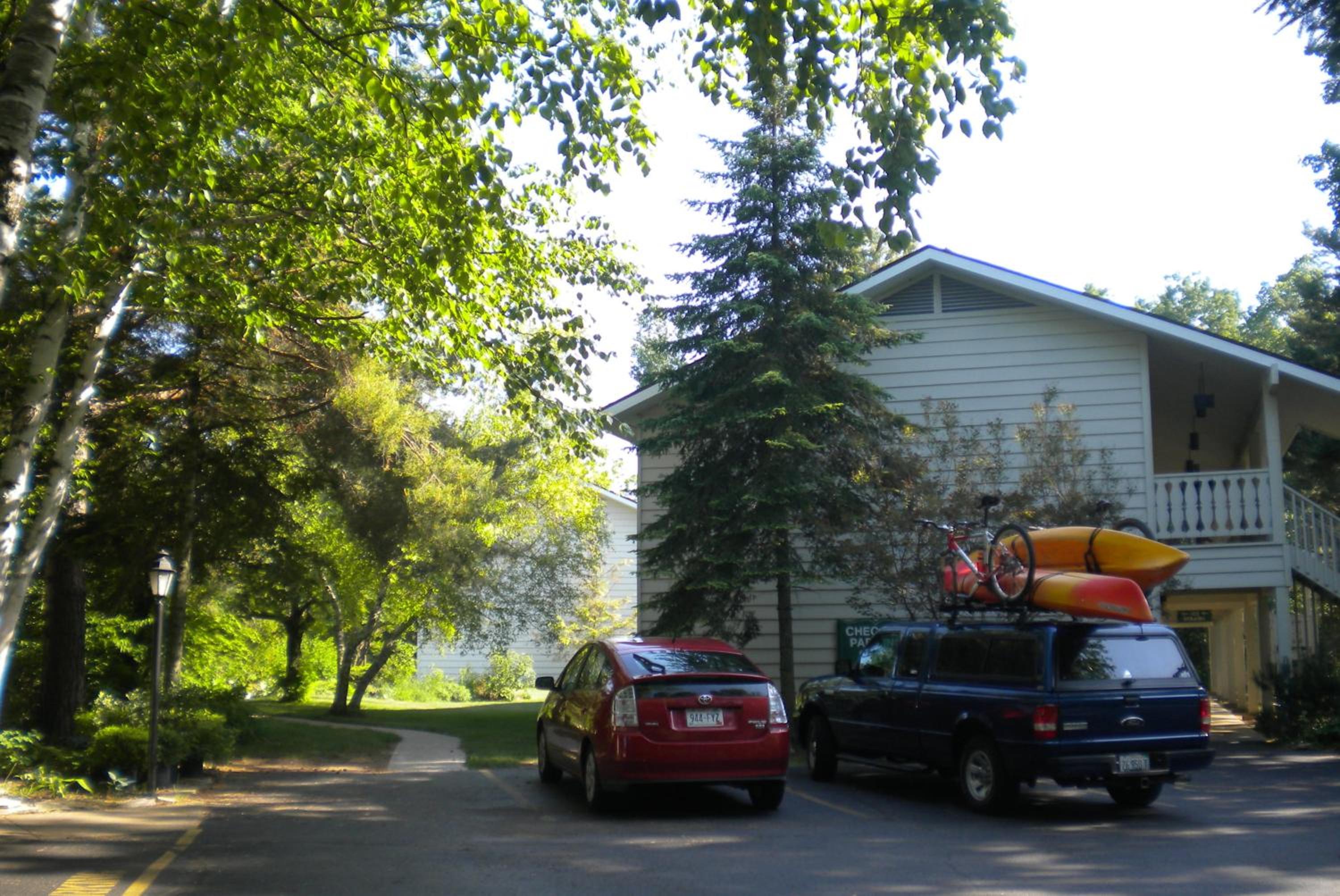Photo 33