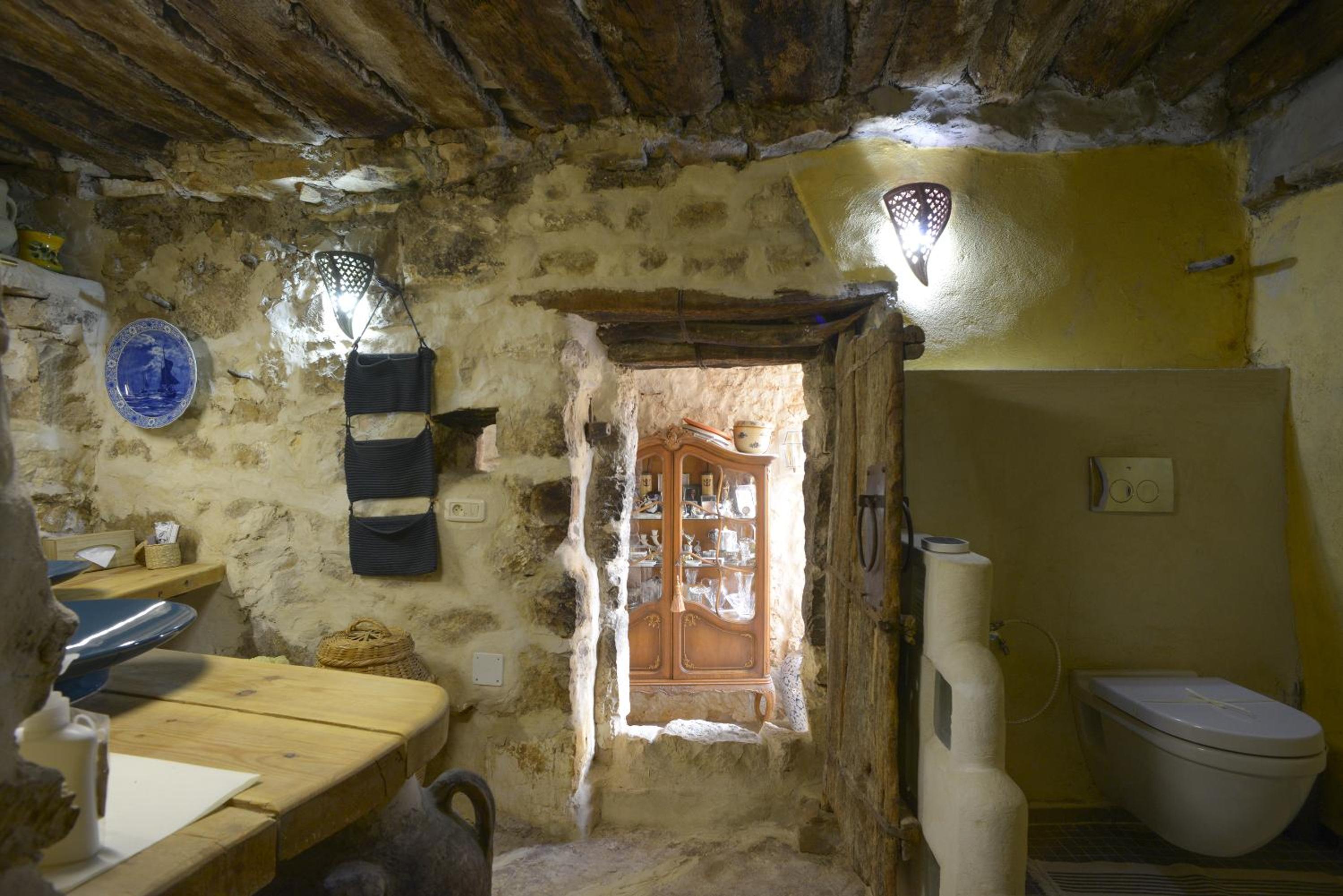 Photo 26