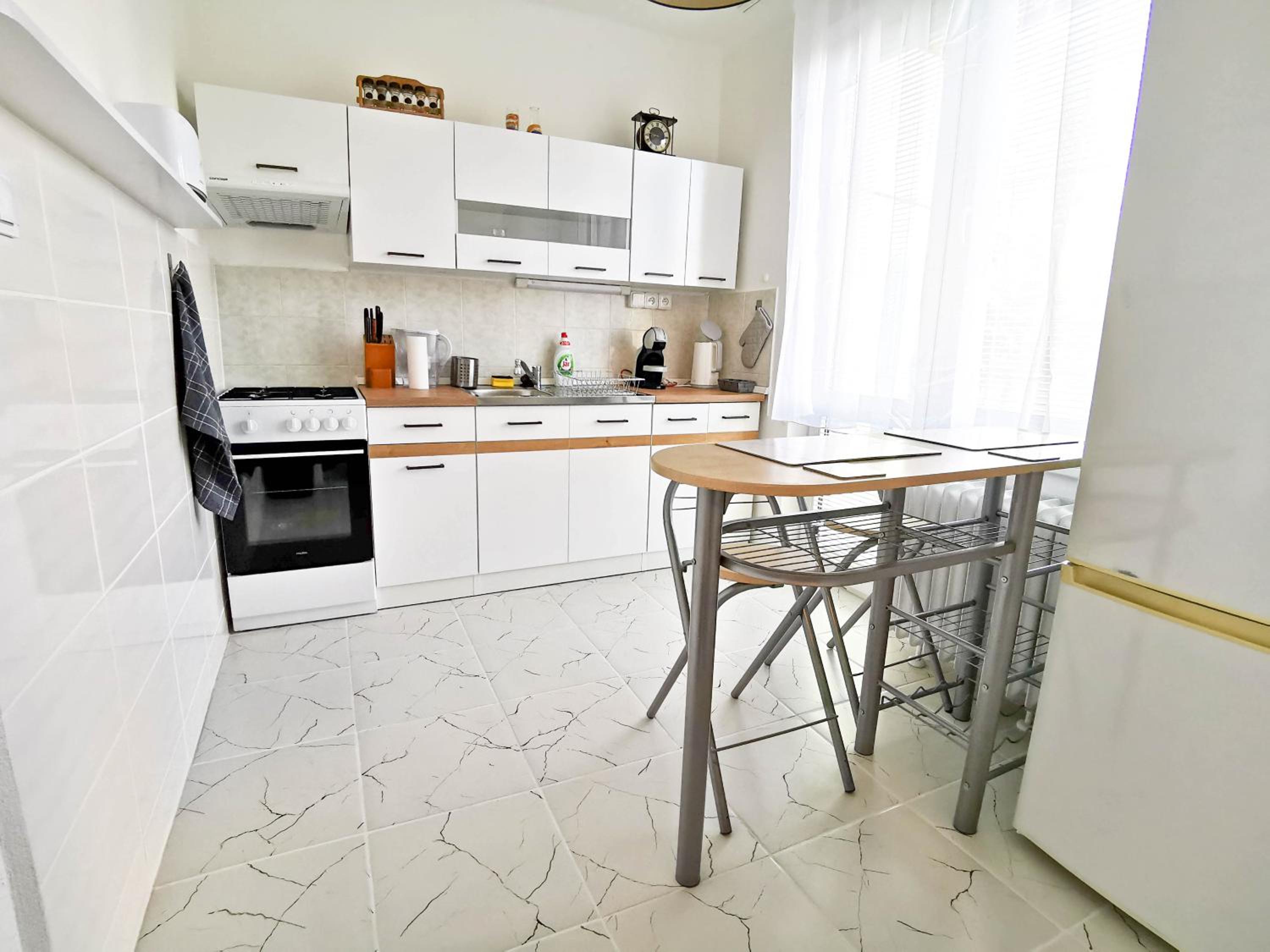 Apartment Hroncová, near city centre and park, quiet location view 5