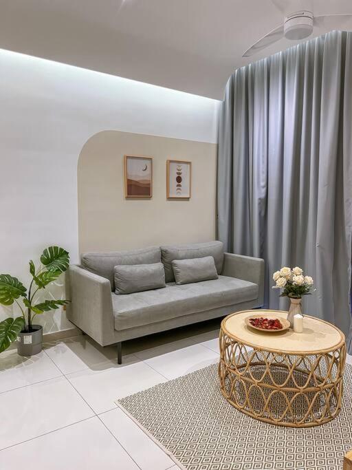 Kenwingston Skyloft Apartment Doorsteps to BRT Subang USJ photo 5