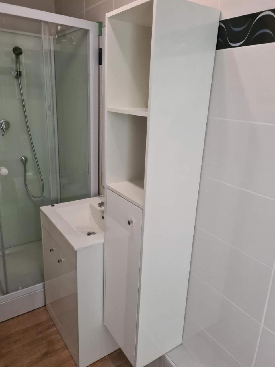 Appartement avec parking 50 m de la mer view 5