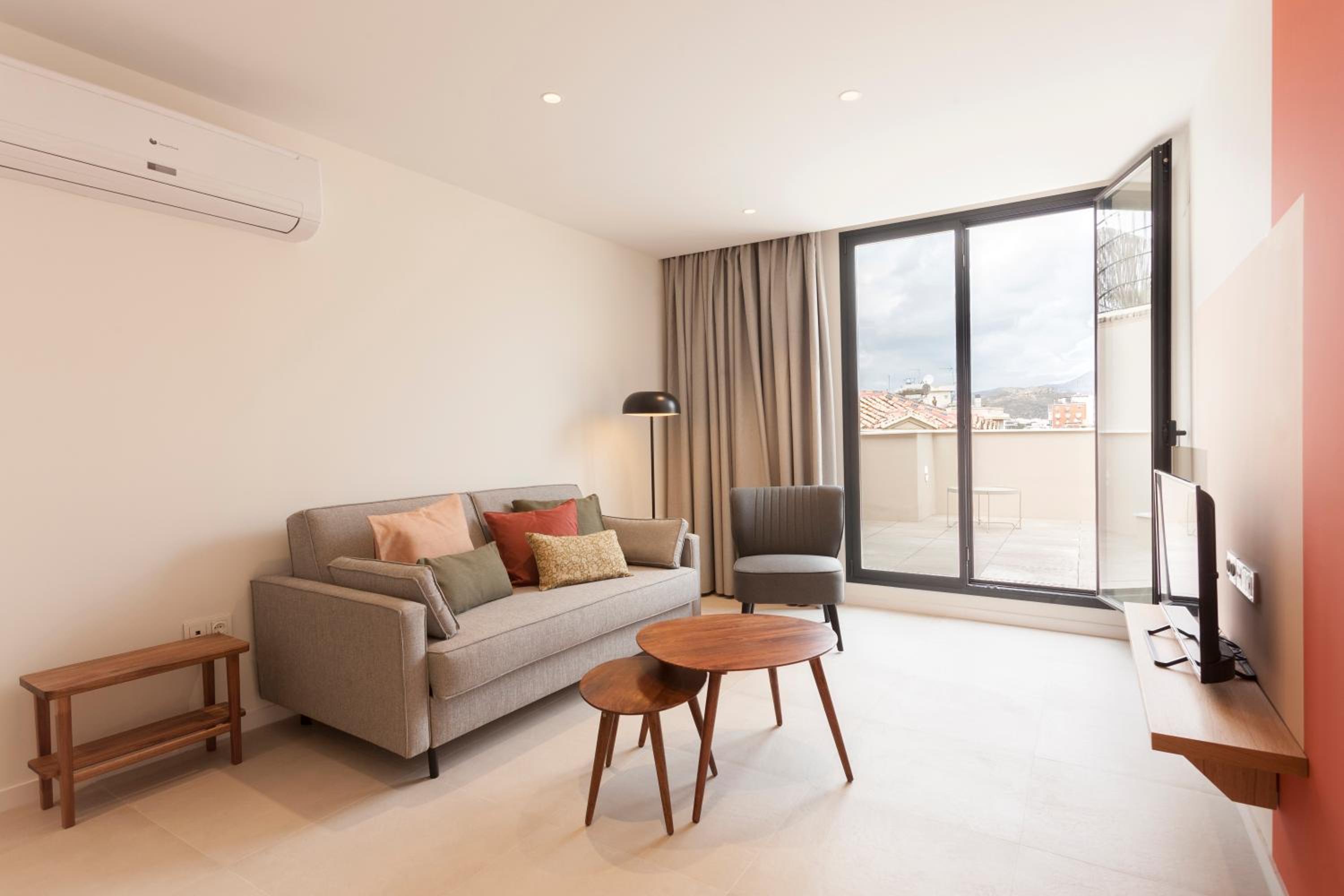 Apartamentos Málaga Premium - Calle Granada