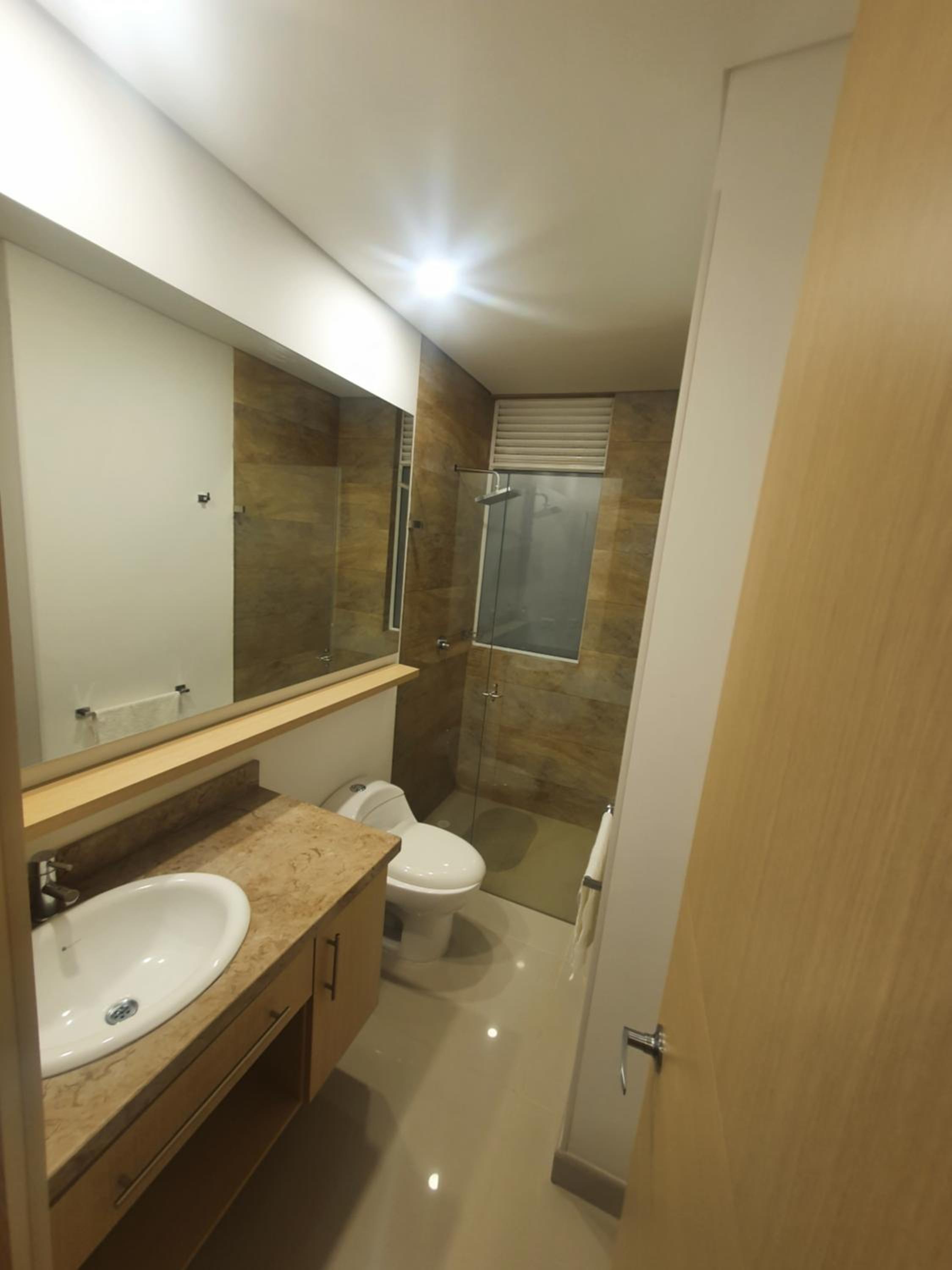 Edificio Reserva del Mar, apartamentos 1618, 1614 y 1714