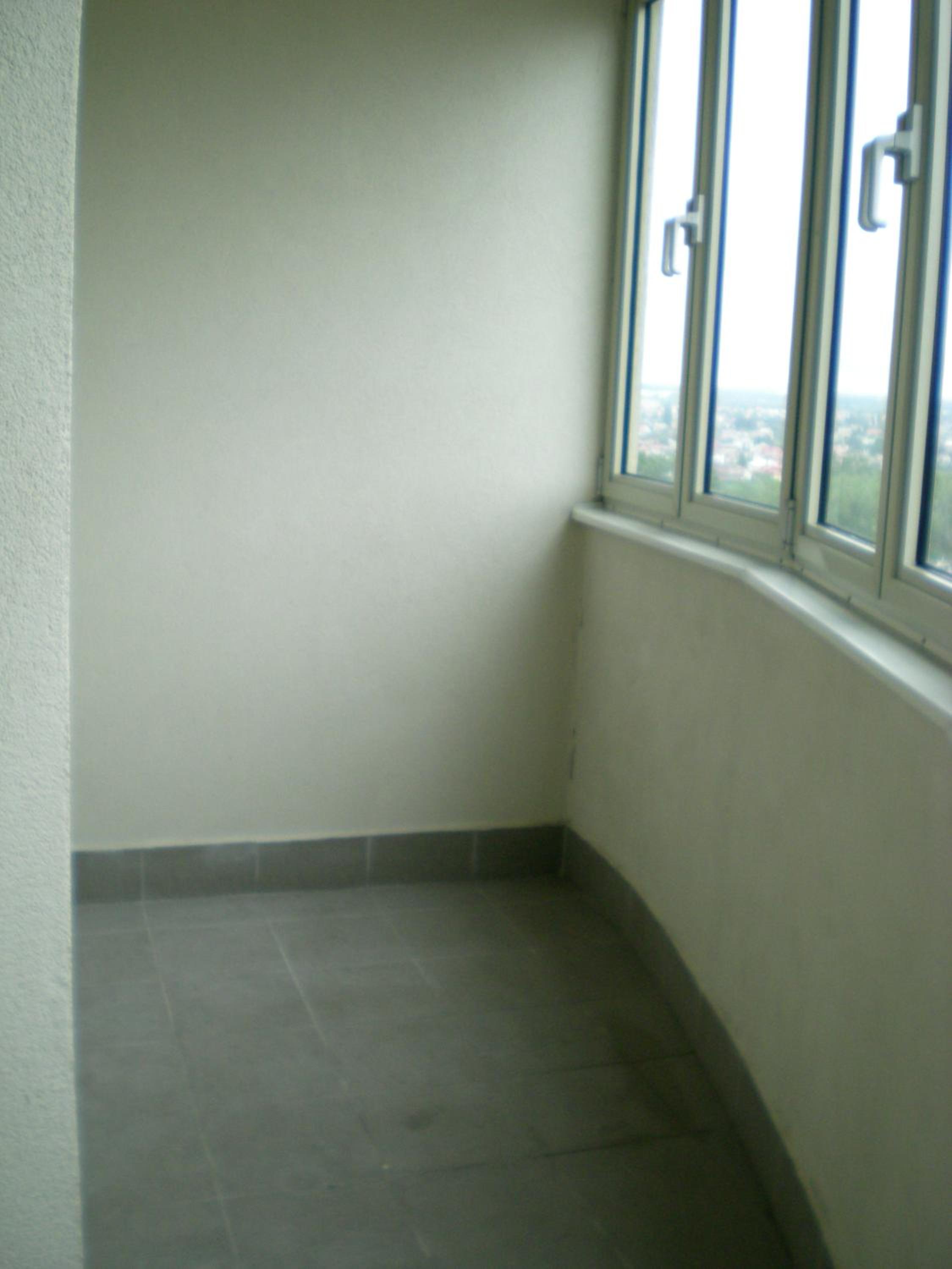 Studio 6 view 5