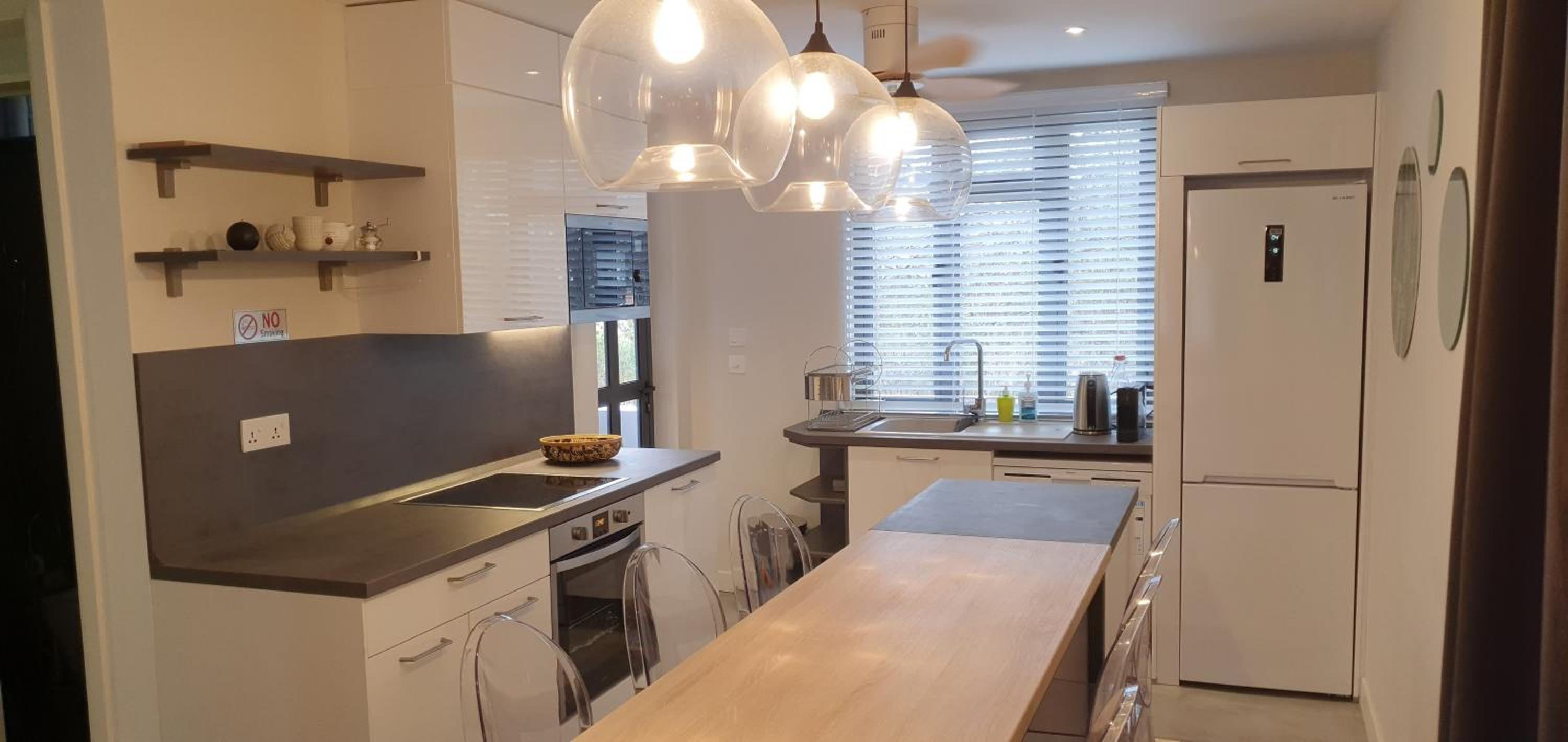 Les Cerisiers - Exclusive Beach Residence - 3 Bedroom Modern Apartment, Flic en Flac view 4