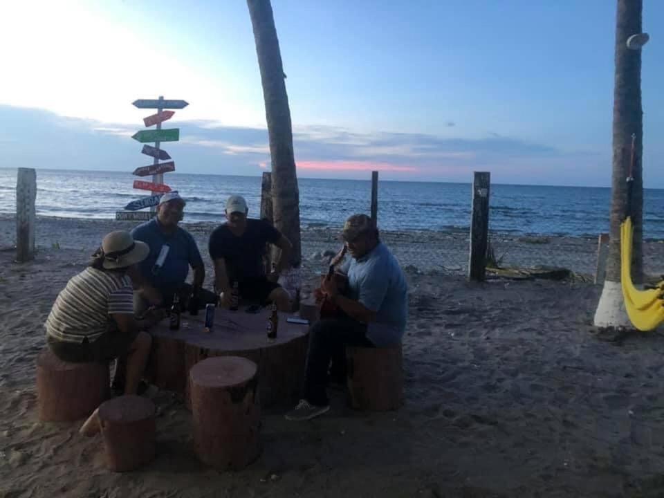 Hostal Rudy's Beach