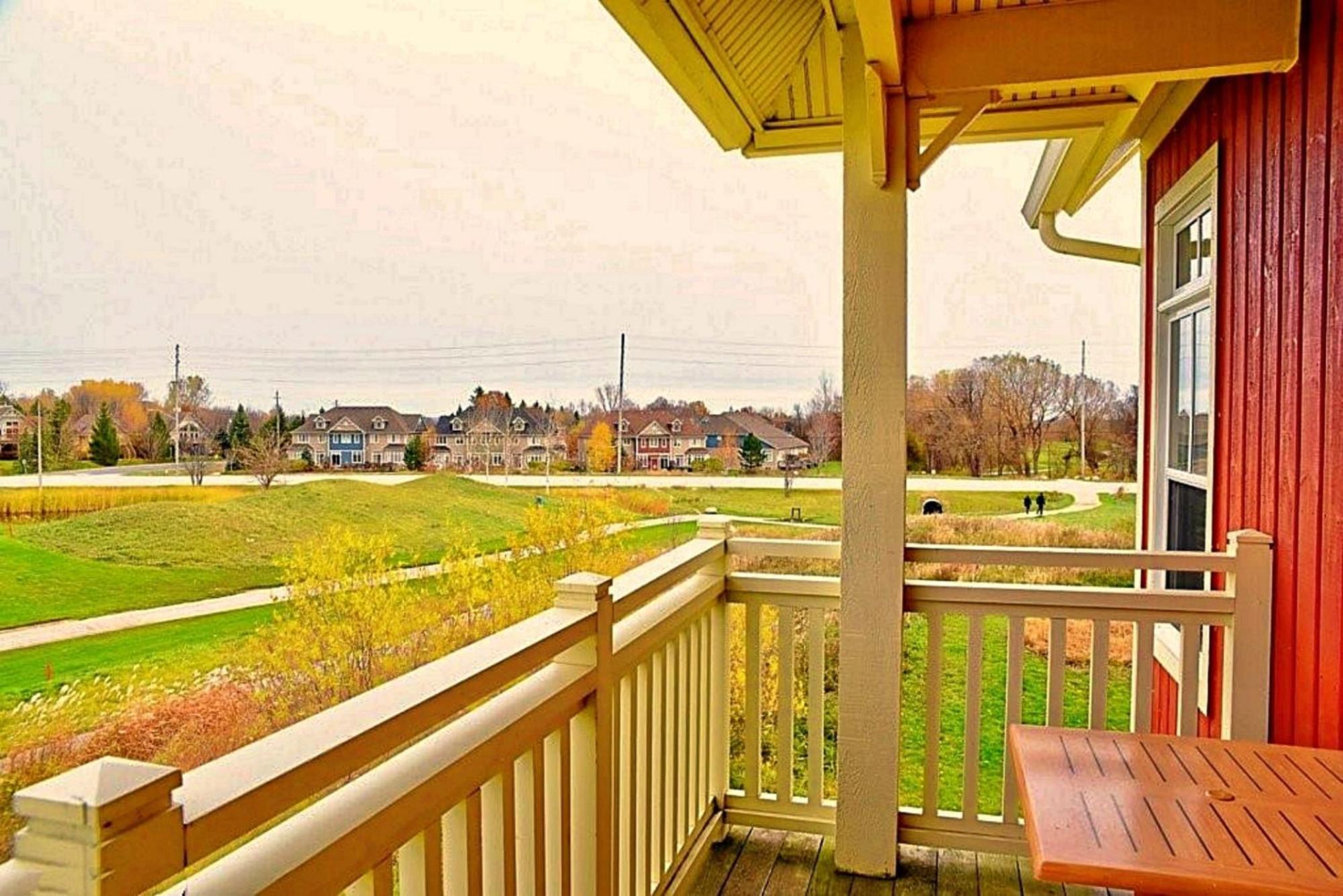 Spacious Blue Mountain 2 Storey - Wifi, Pool, Close to the Village & Golf