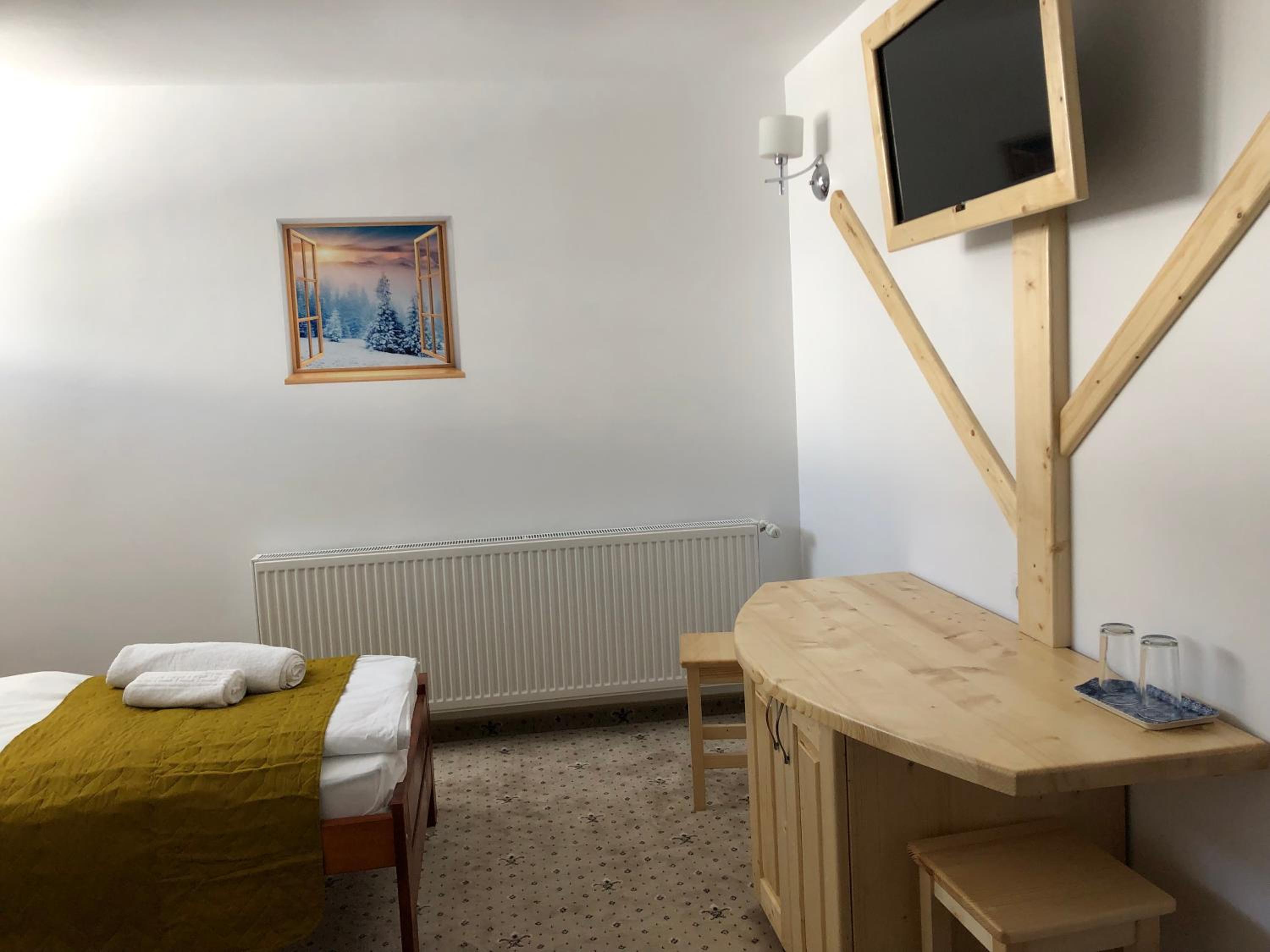 Domeniul Valea lupilor- Pensiunea Valea cu struti view 5
