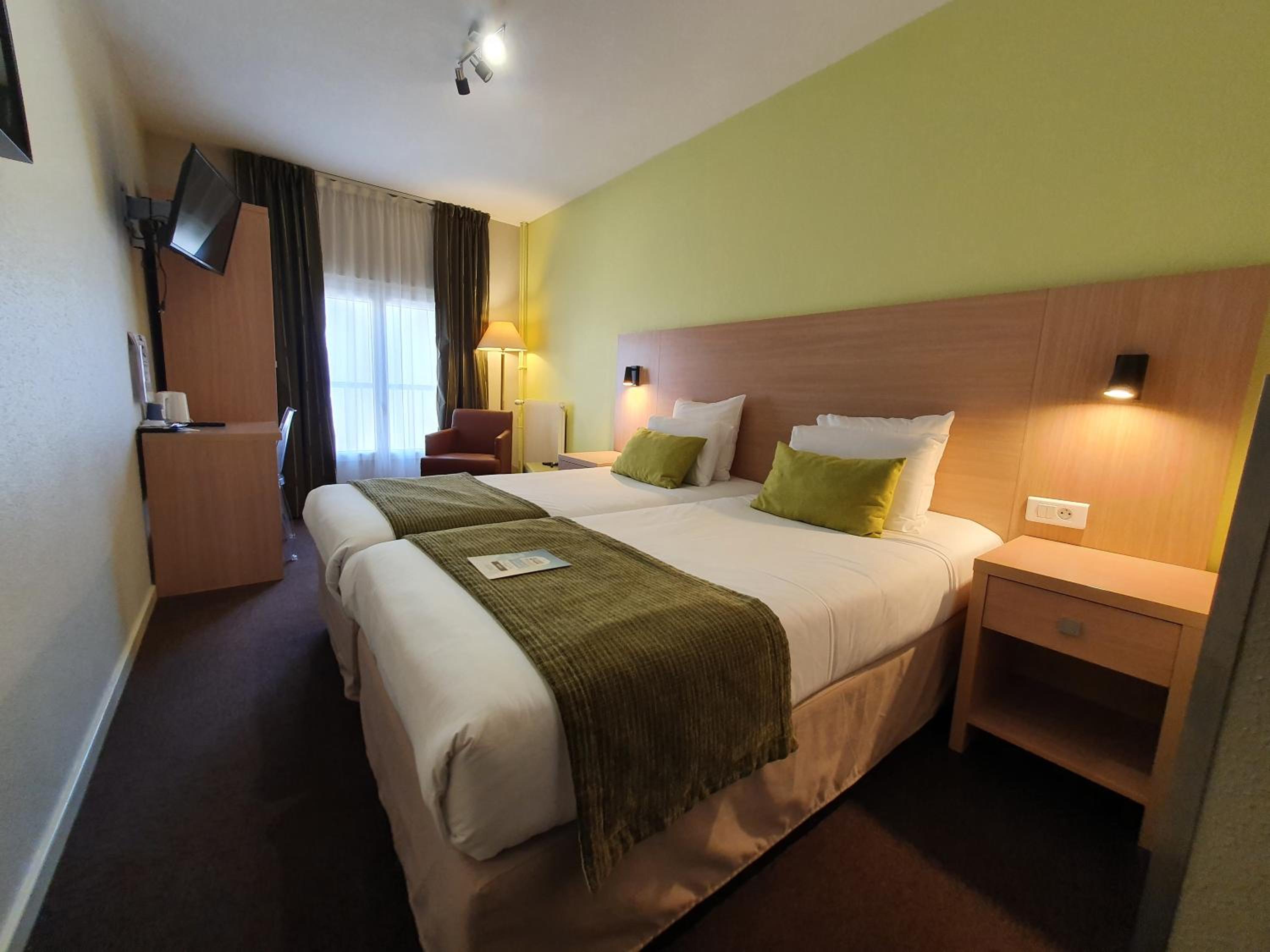 Chalon-Sur-Saone Vacations - Kyriad Chalon-Sur-Saone Centre - Property Image 27