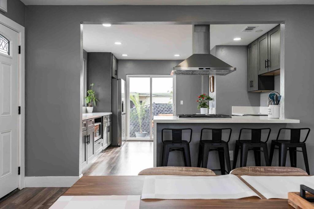 Amazing Spacious RPHaus view 2