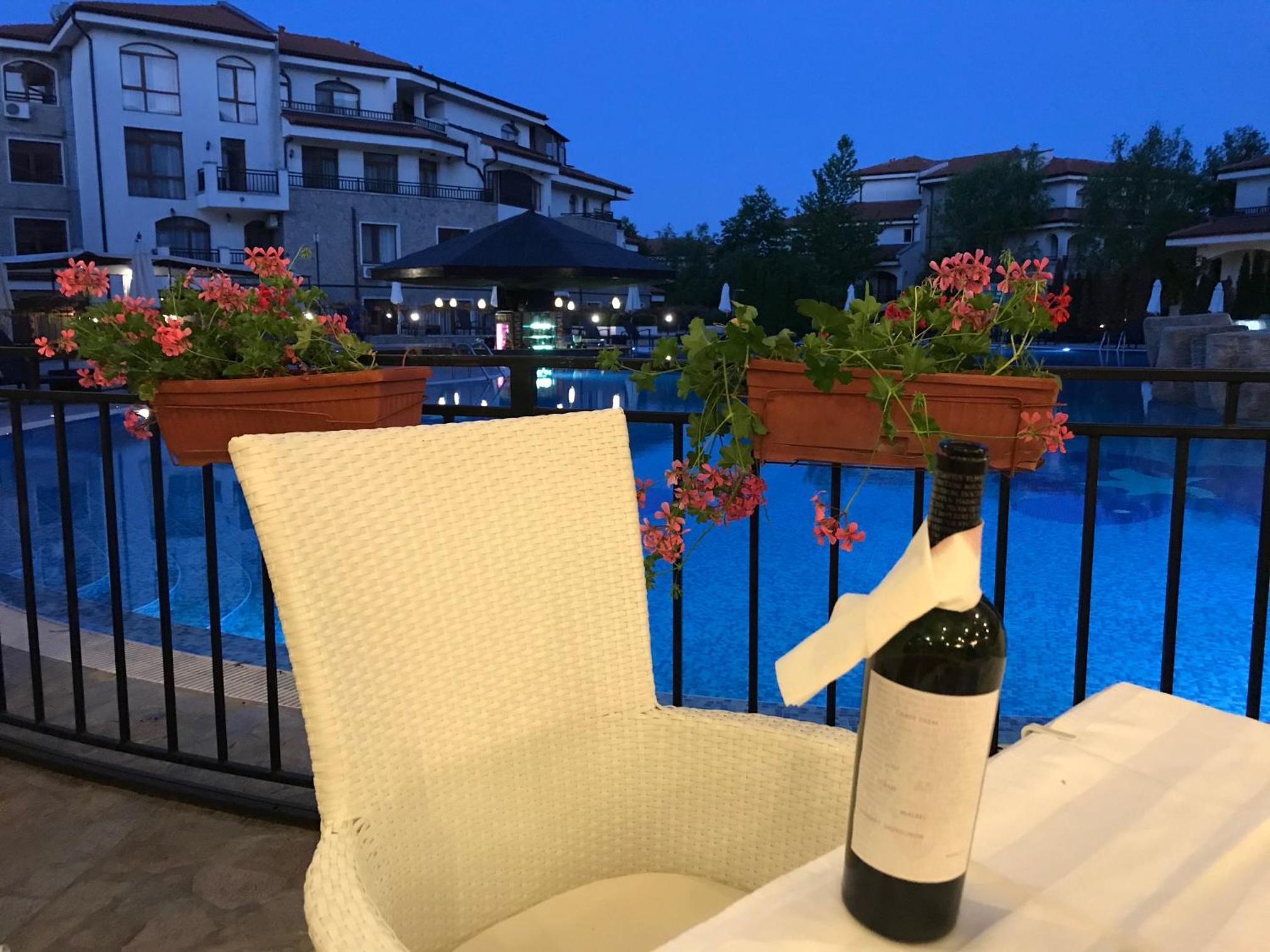 Lovely Apartment in peaceful family spa resort near to Nesebar