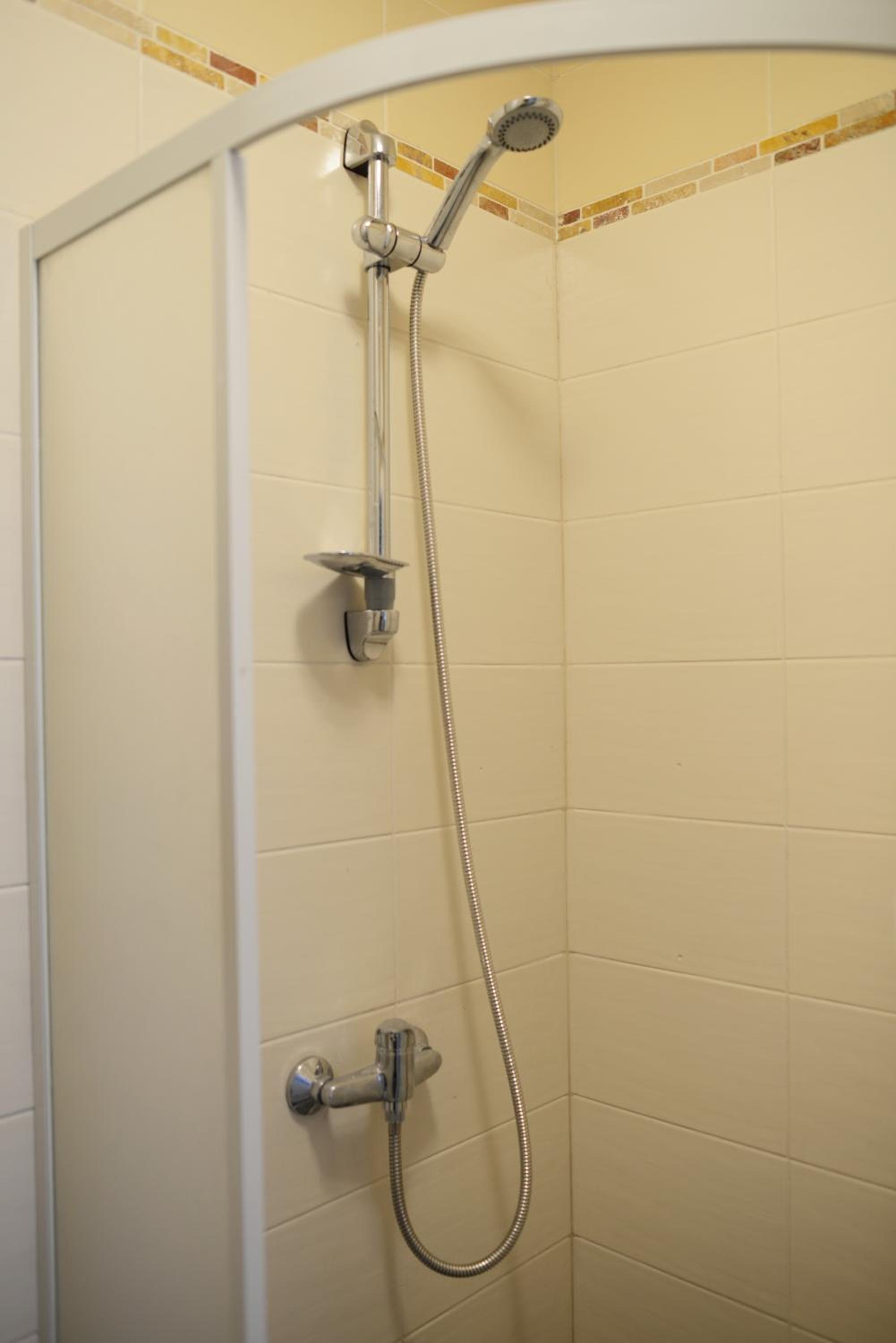 Photo 34