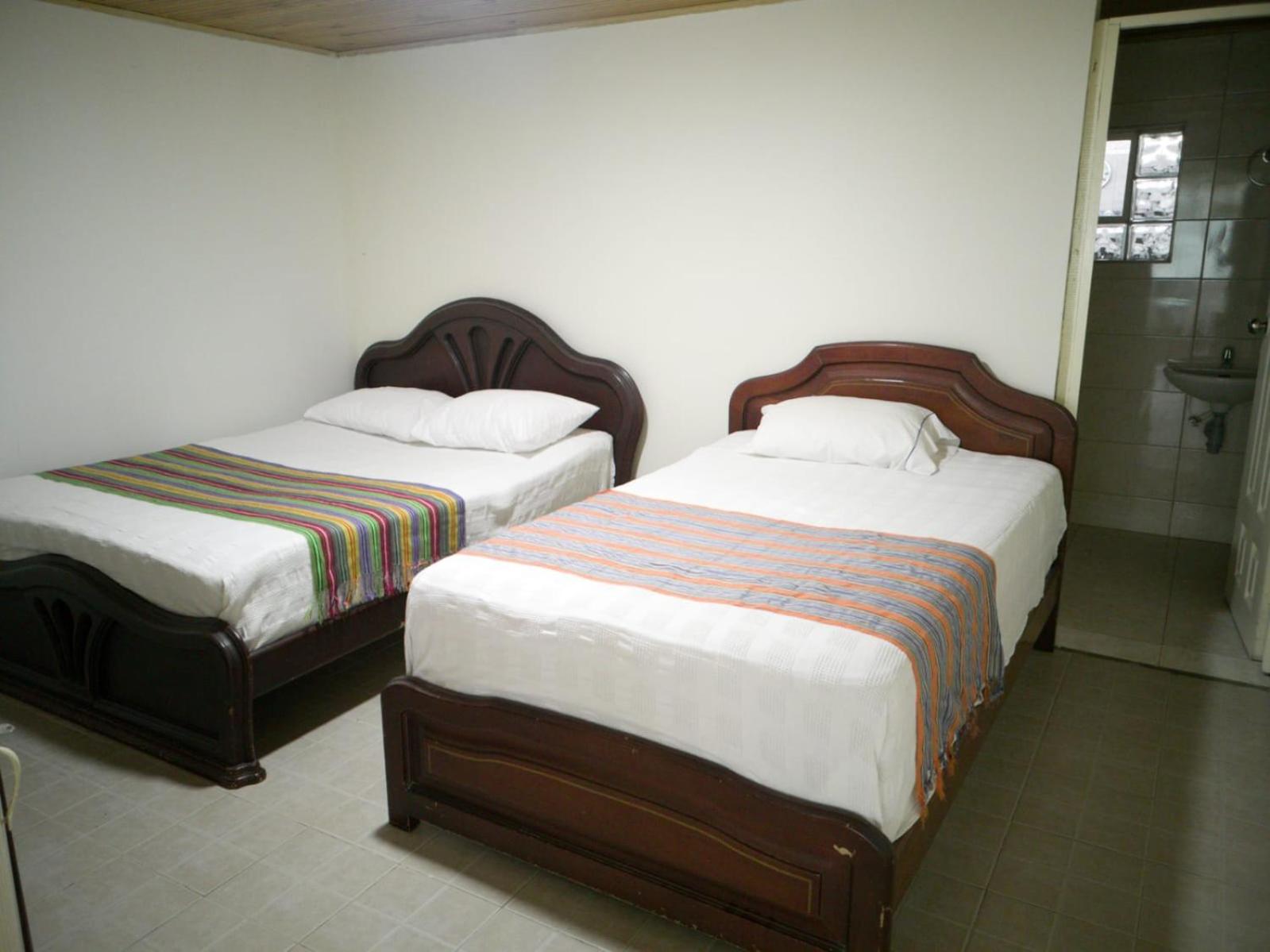 TIERRA VIVA, casa campestre - ANOLAIMA