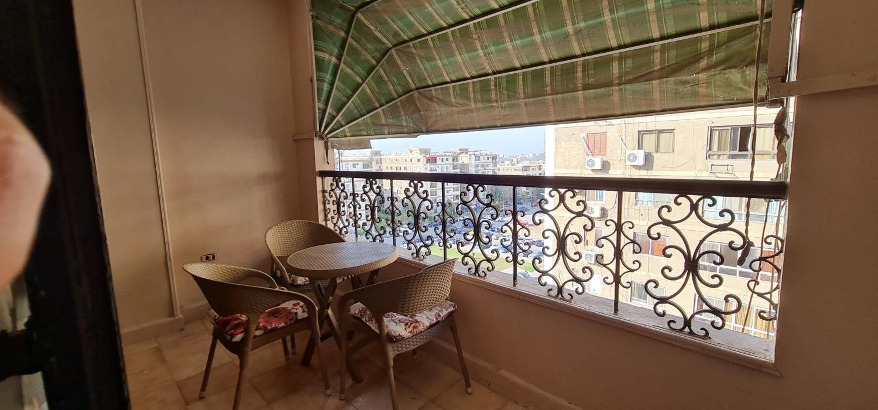 Comfy 2 Bedrooms Apartment in Cairo 83