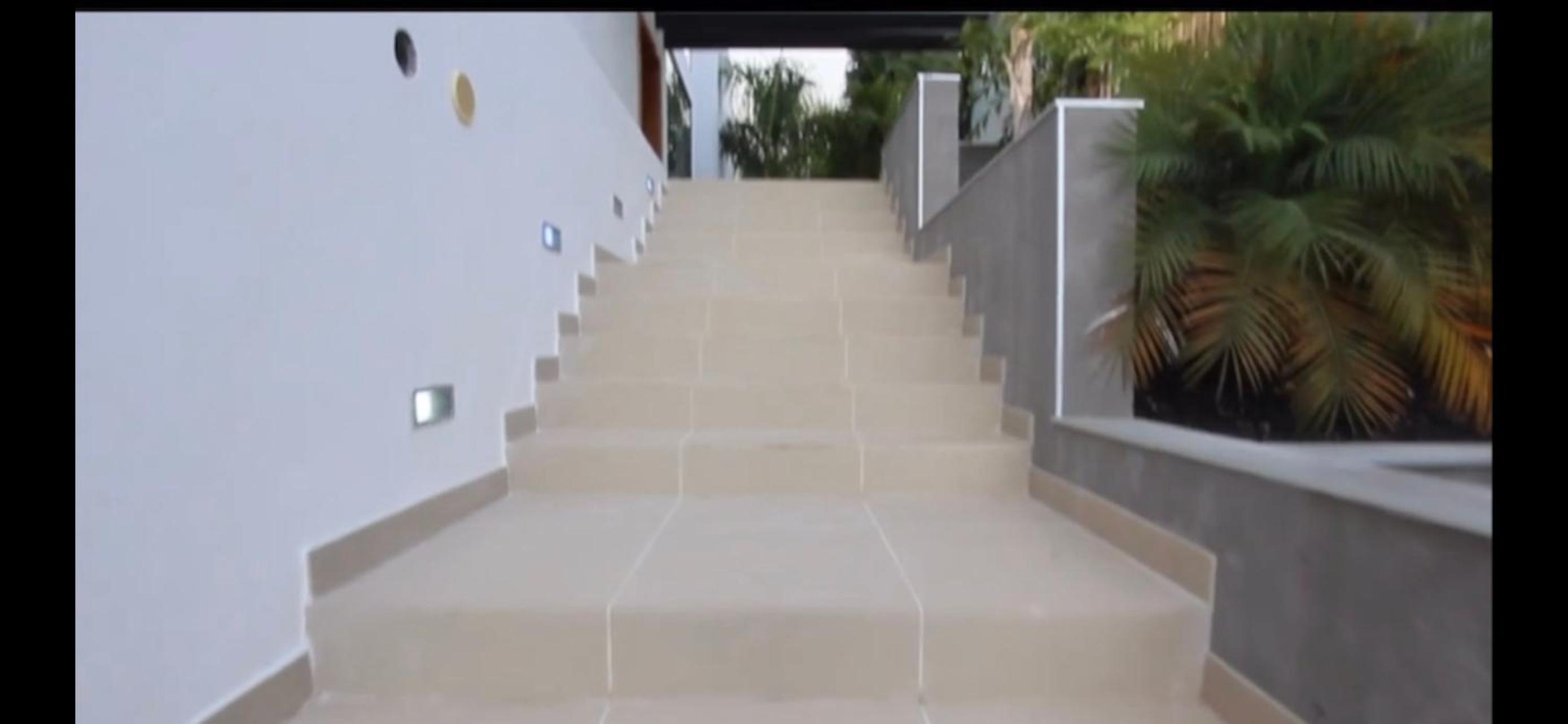 KARAT Villa Esmeralda