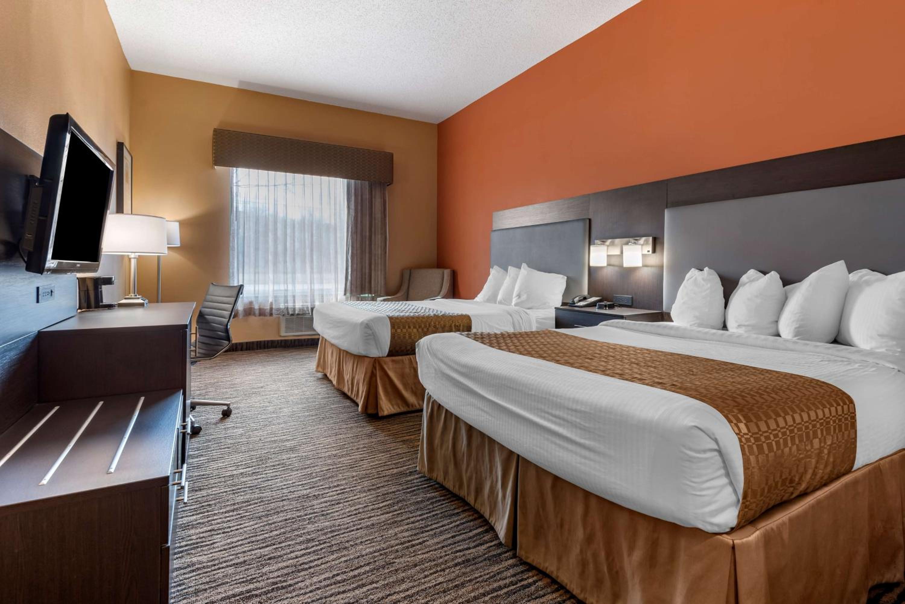 Syracuse Vacations - Best Western the Inn at the Fairgrounds - Property Image 30