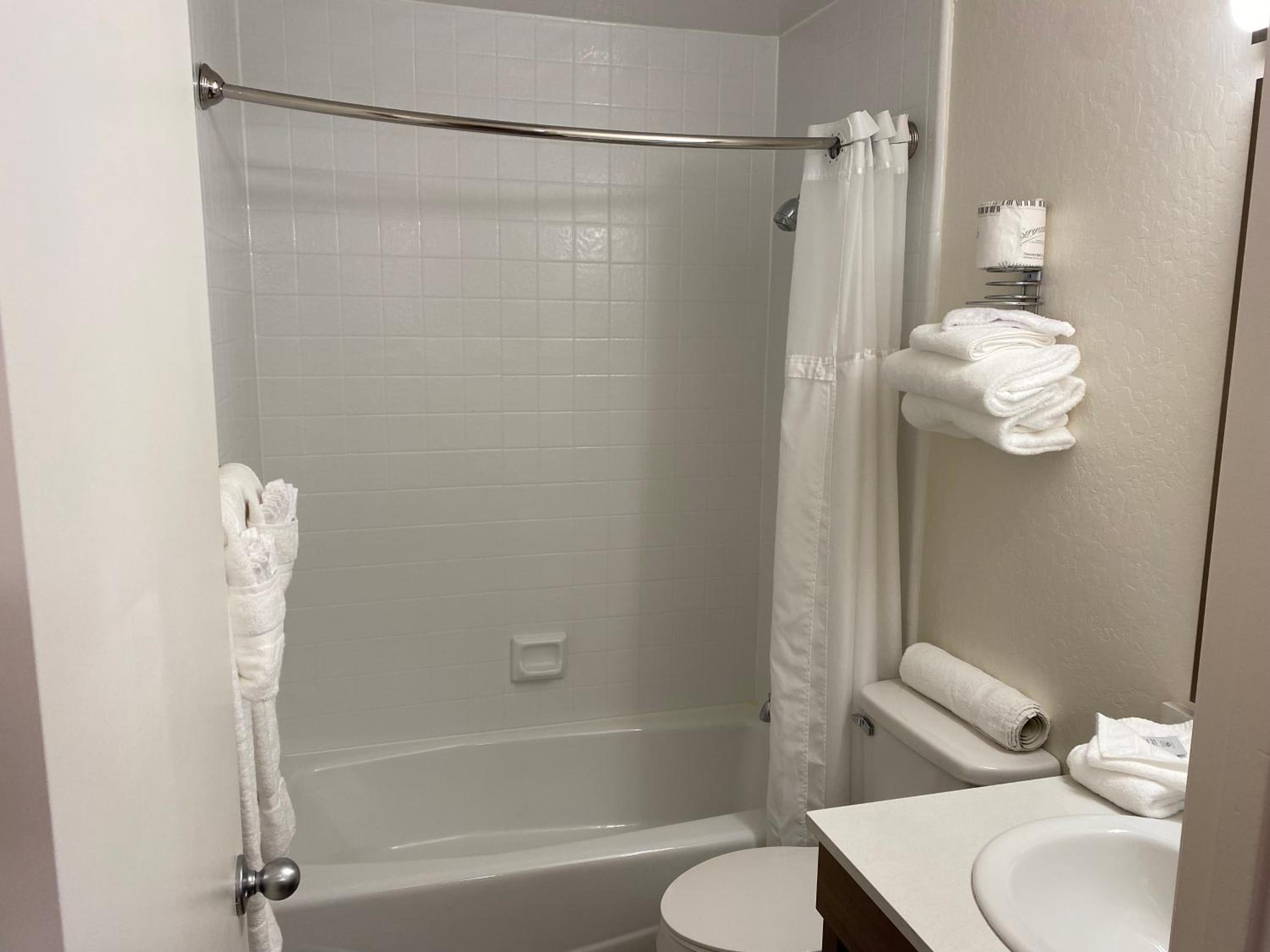 Crown Motel - Property Image 30