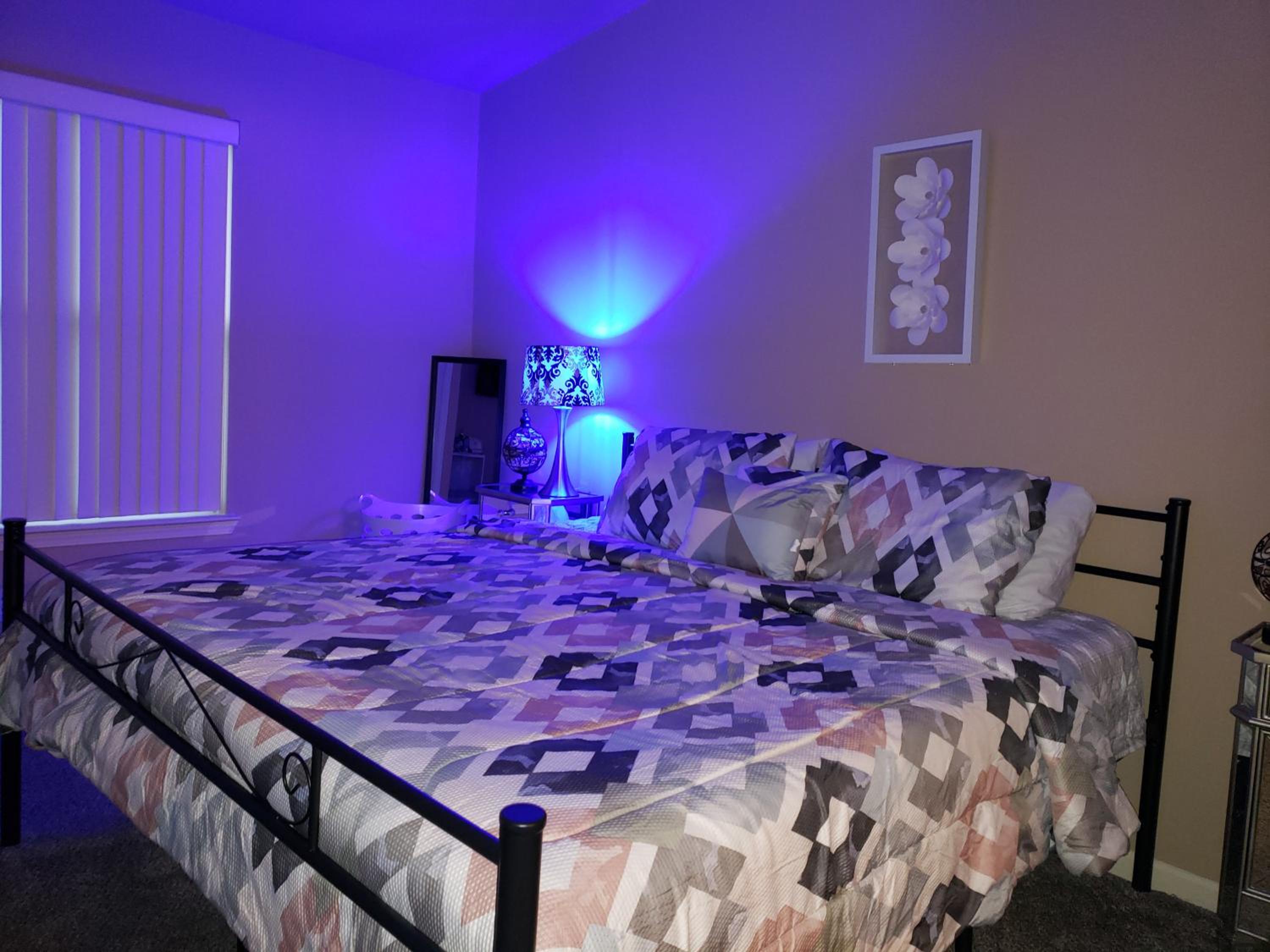 Cozy Tri-level Townhouse - 3 min from Outdoor Mall at Partridge Creek view 3