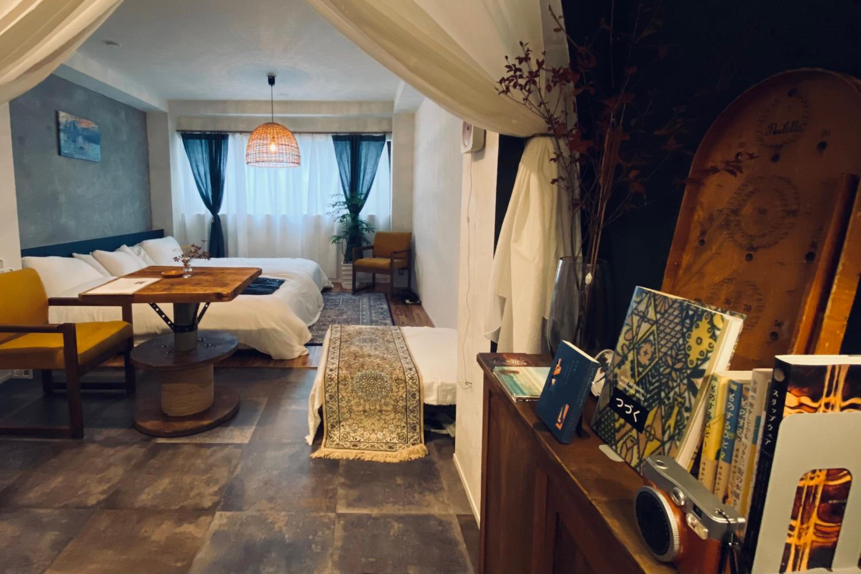 hotel room