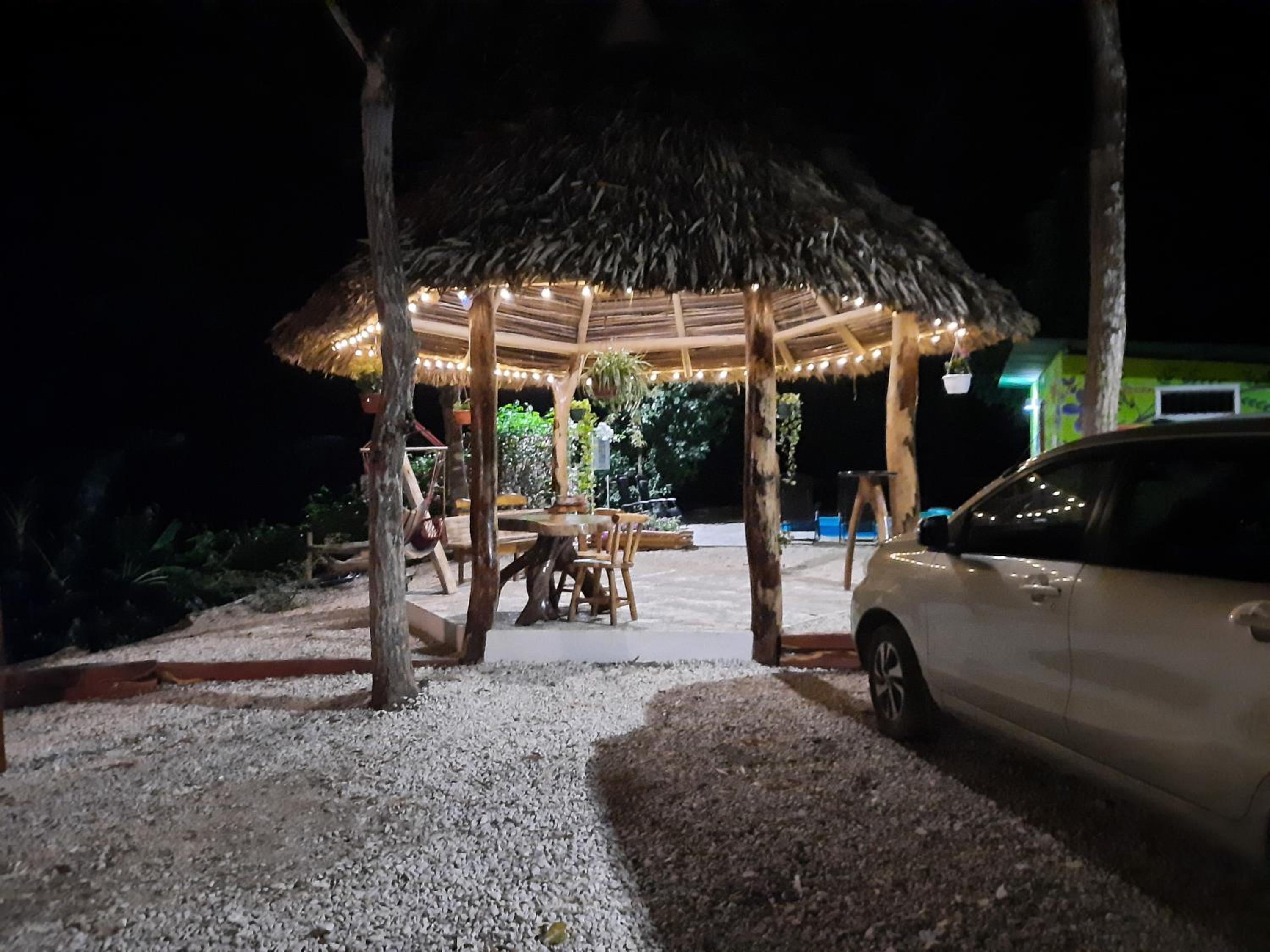 Eco-Turismo Guayacanes