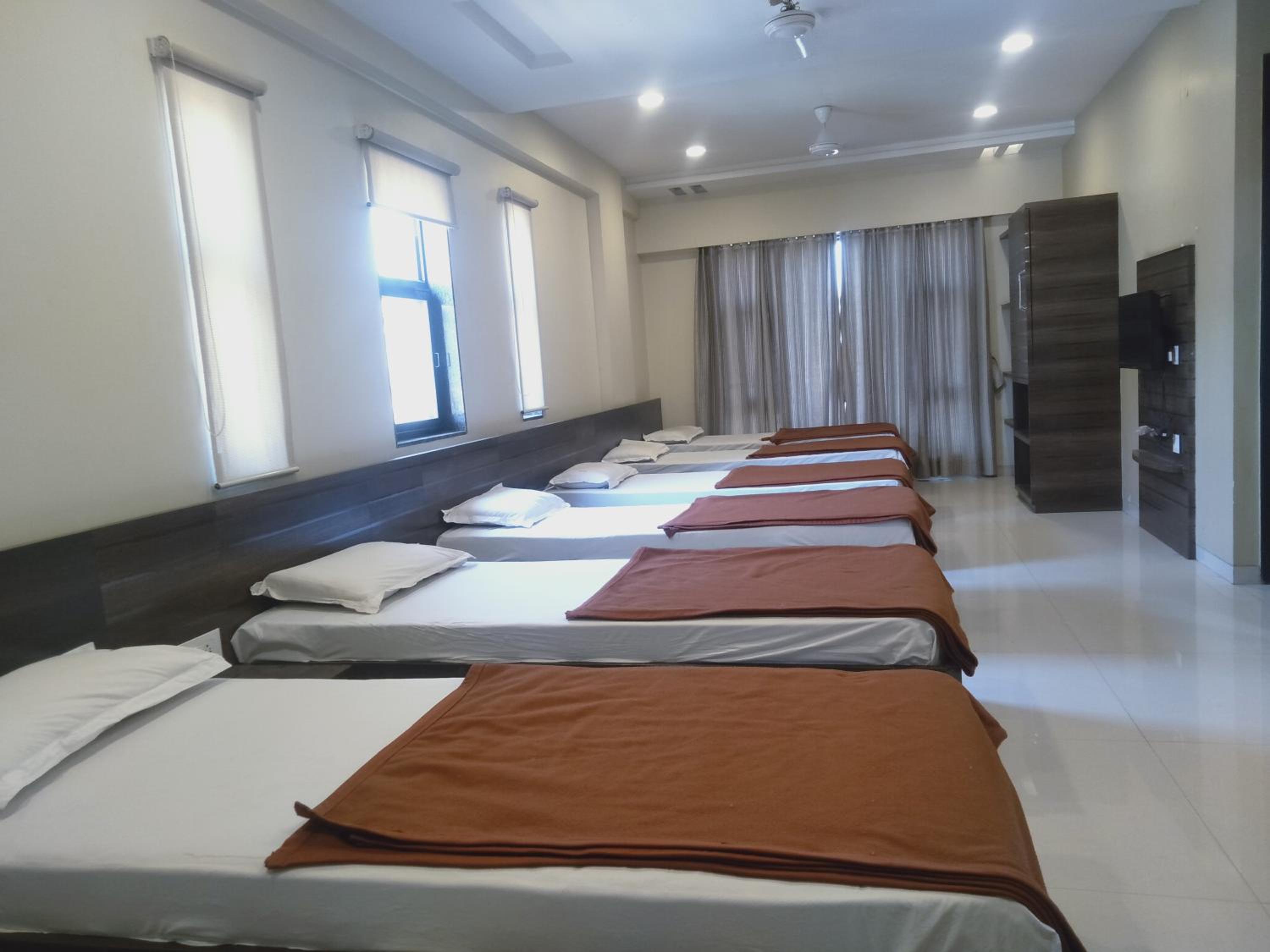 Shirdi Vacations - Sai Heera Residency Shirdi - Property Image 2