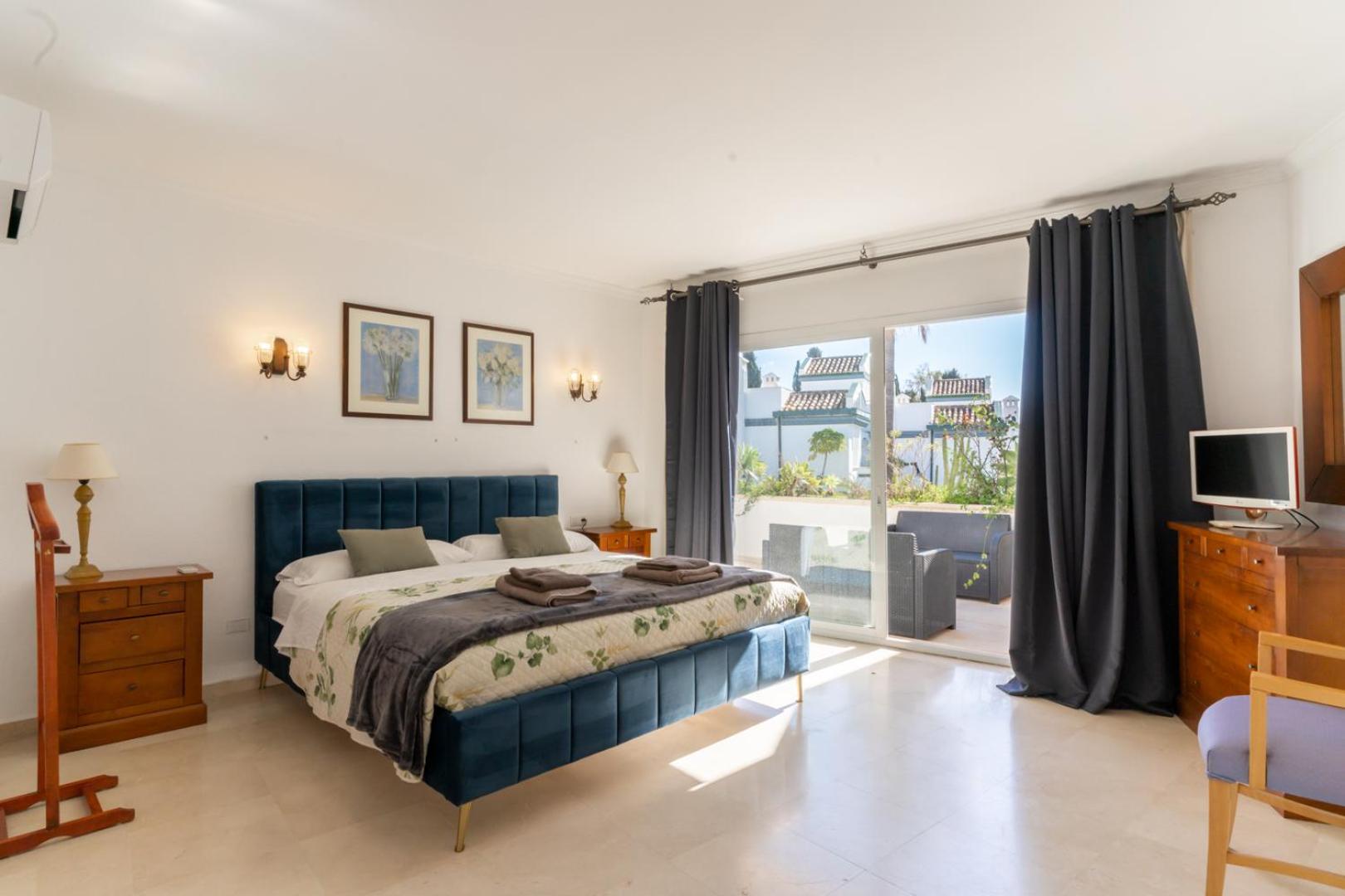 VIP Dominion Beach Estepona