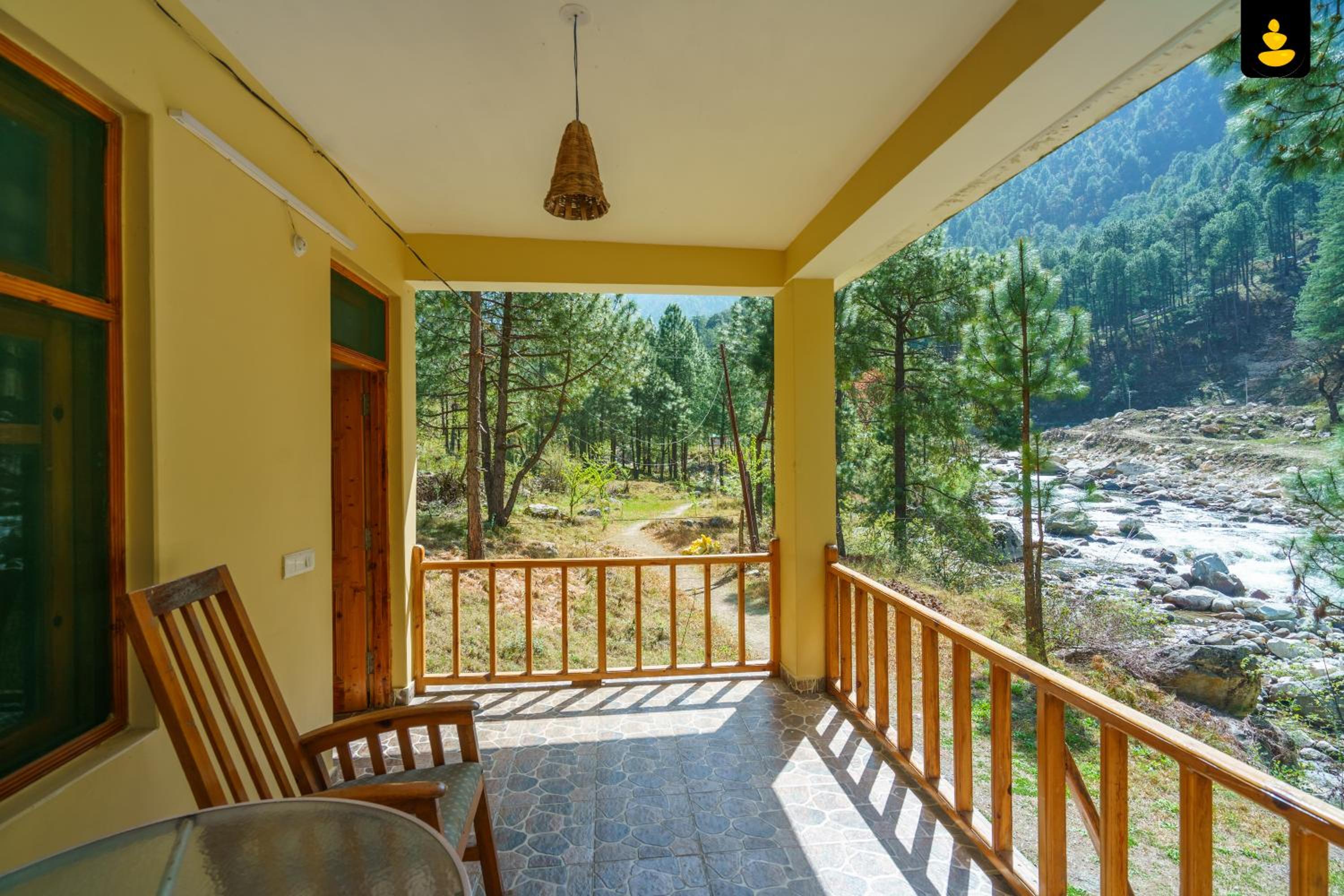 LivingStone Backwater Resort Tirthan Valley view 3