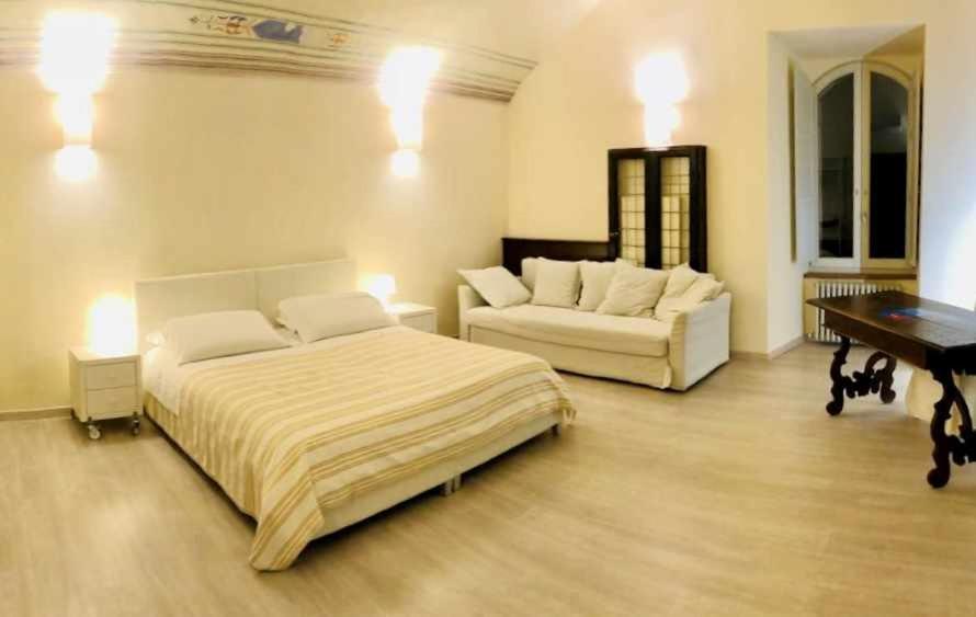 Photo 49
