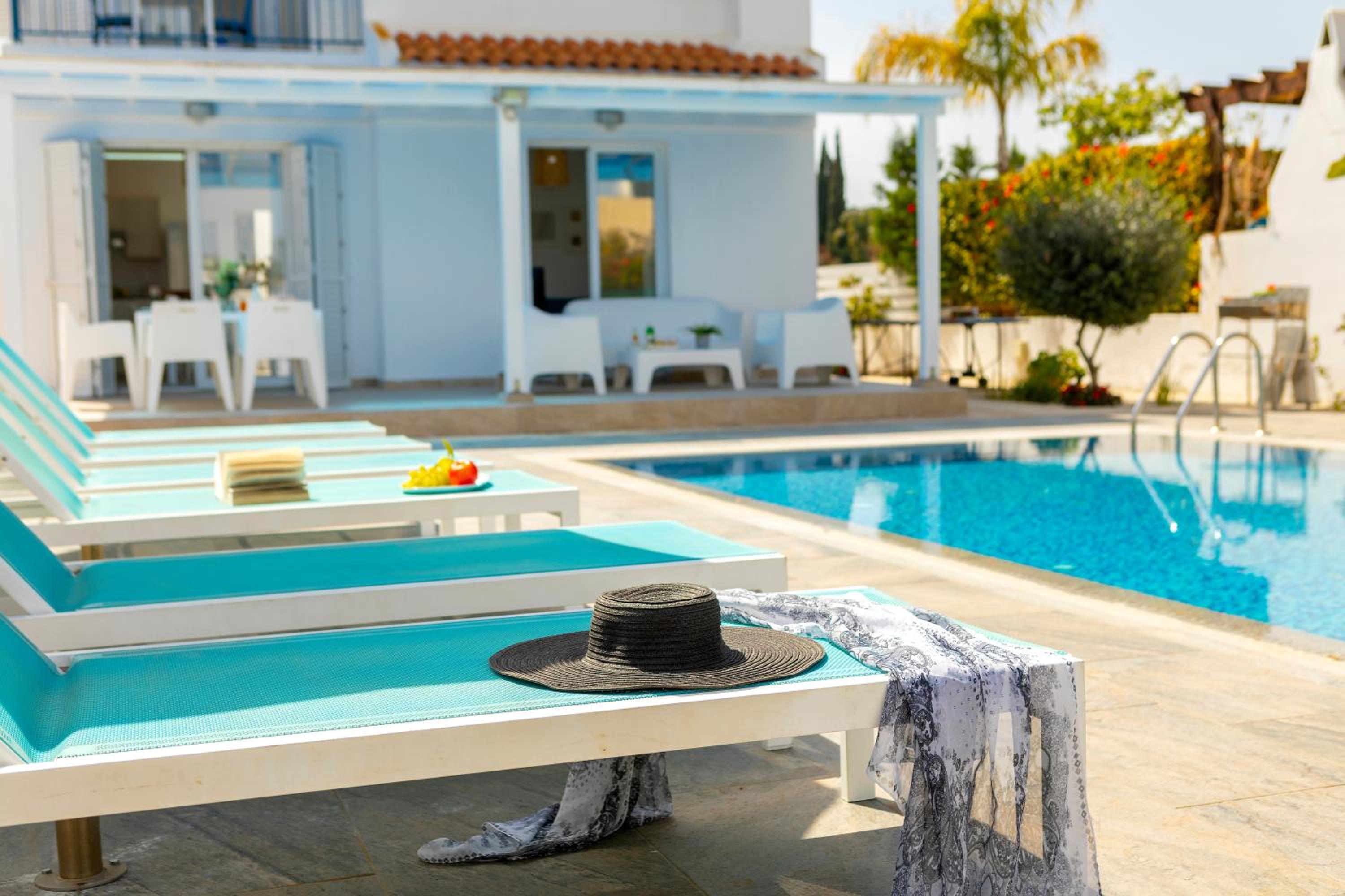 Fig Tree Bay Villa 3 view 4