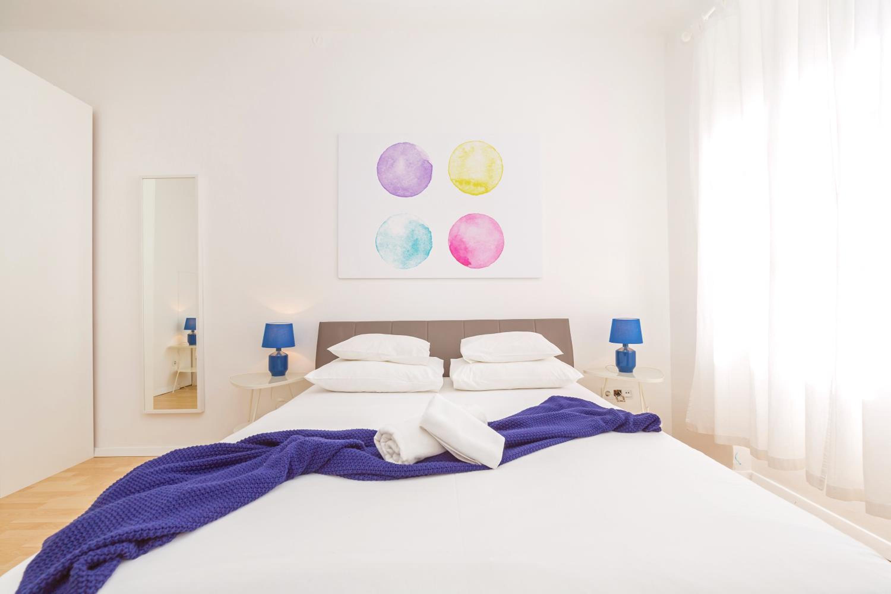 Lux Split Centre Apartments photo 4