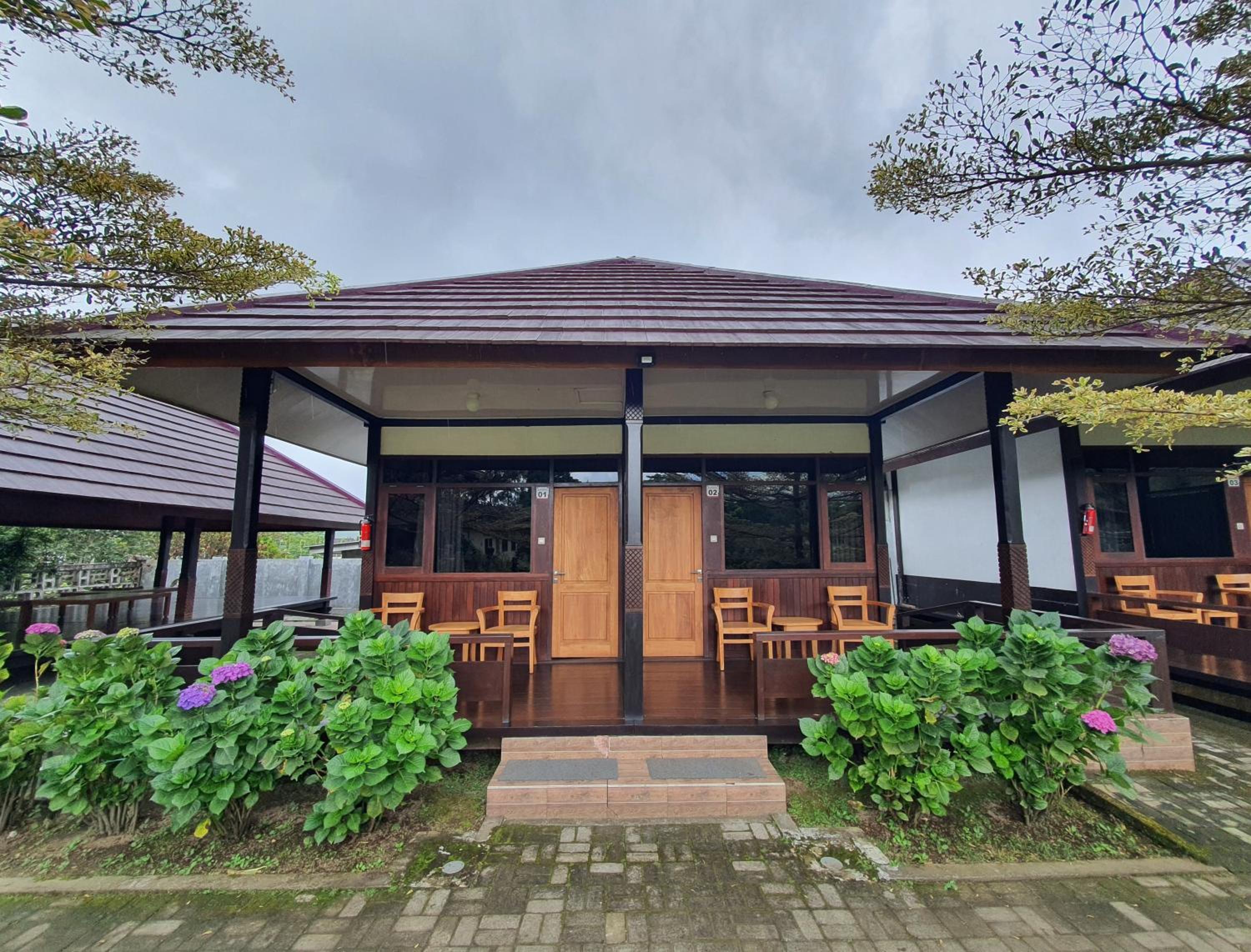Nusantara Hotel Sembalun