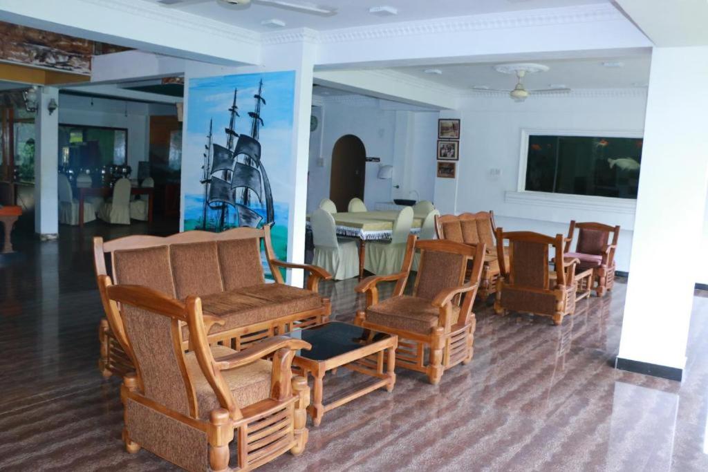 Wathsala Inn