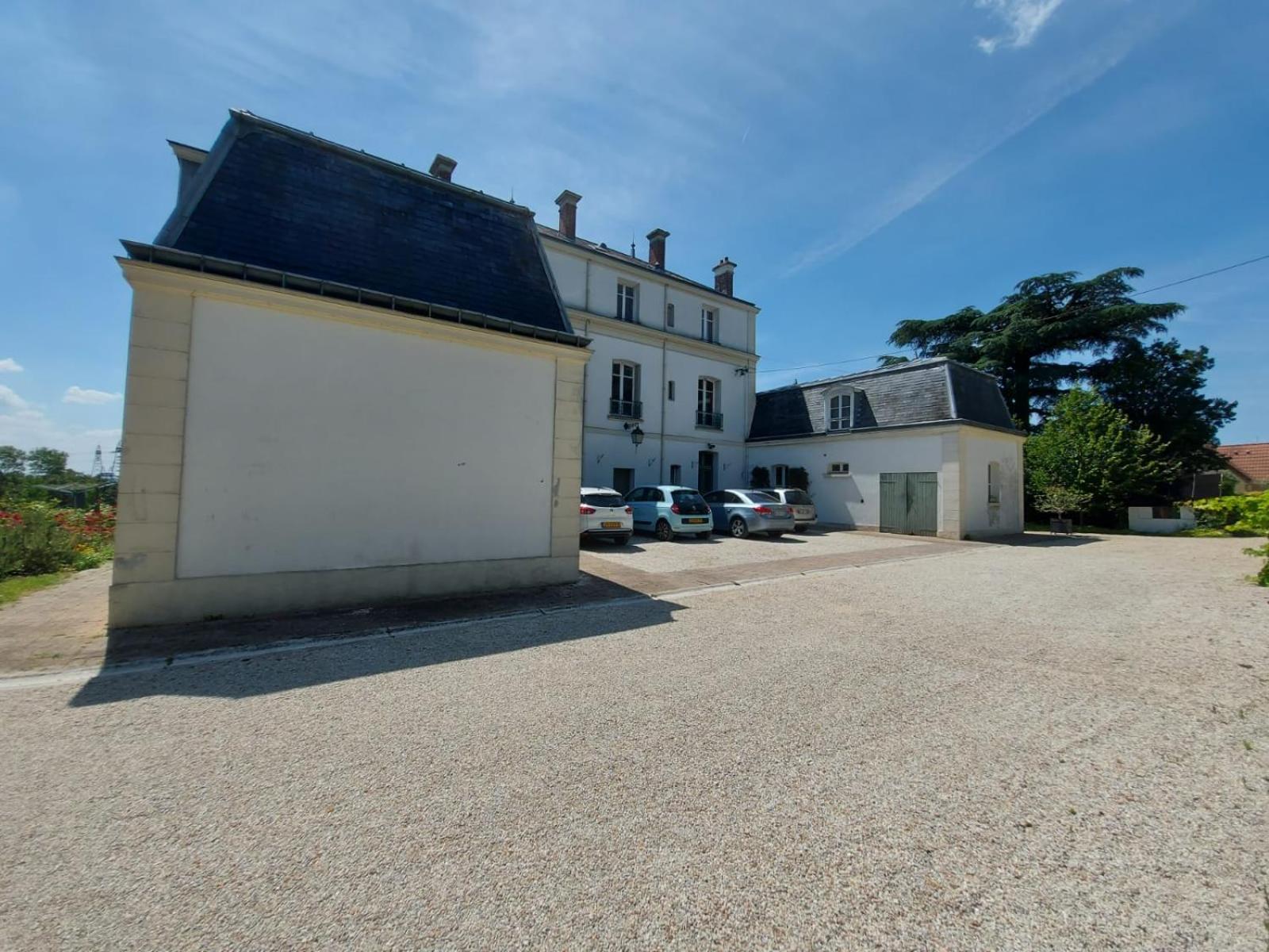 Manoir Le Parc near Paris & Disneyland view 4