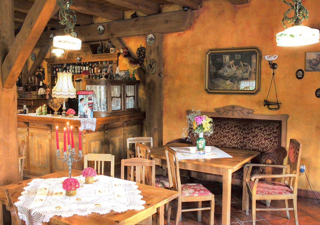 restaurant