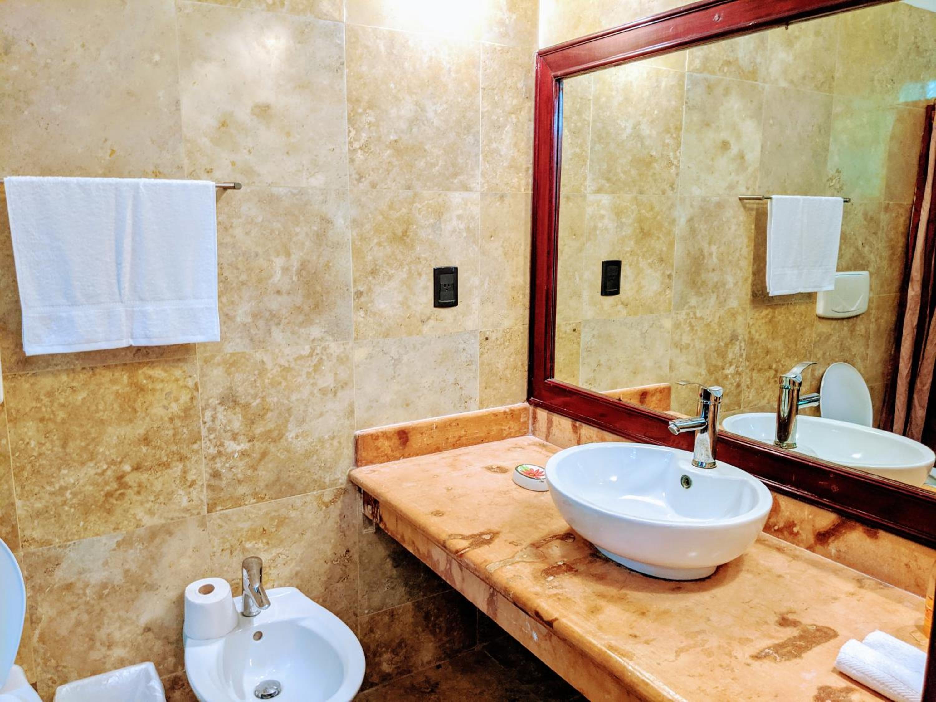 Castillo Playacar Fase 1 9br 3Kitchen Pool walk to Beach 5th Ave 25max view 3
