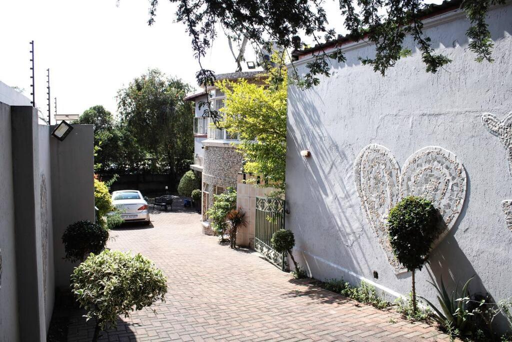 Muwah Palace villa